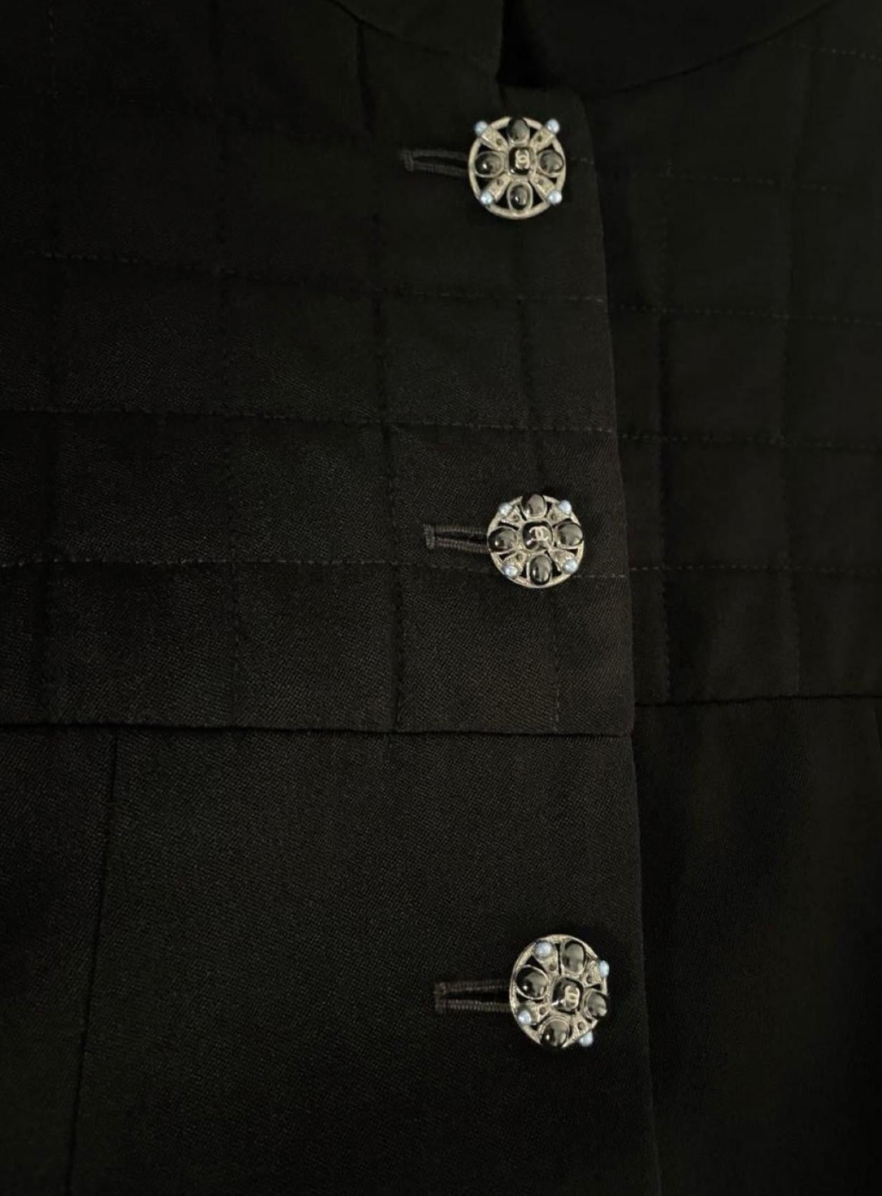 Chanel Rare CC Gripoix Buttons Quilted Black Jacket 36 FR 6