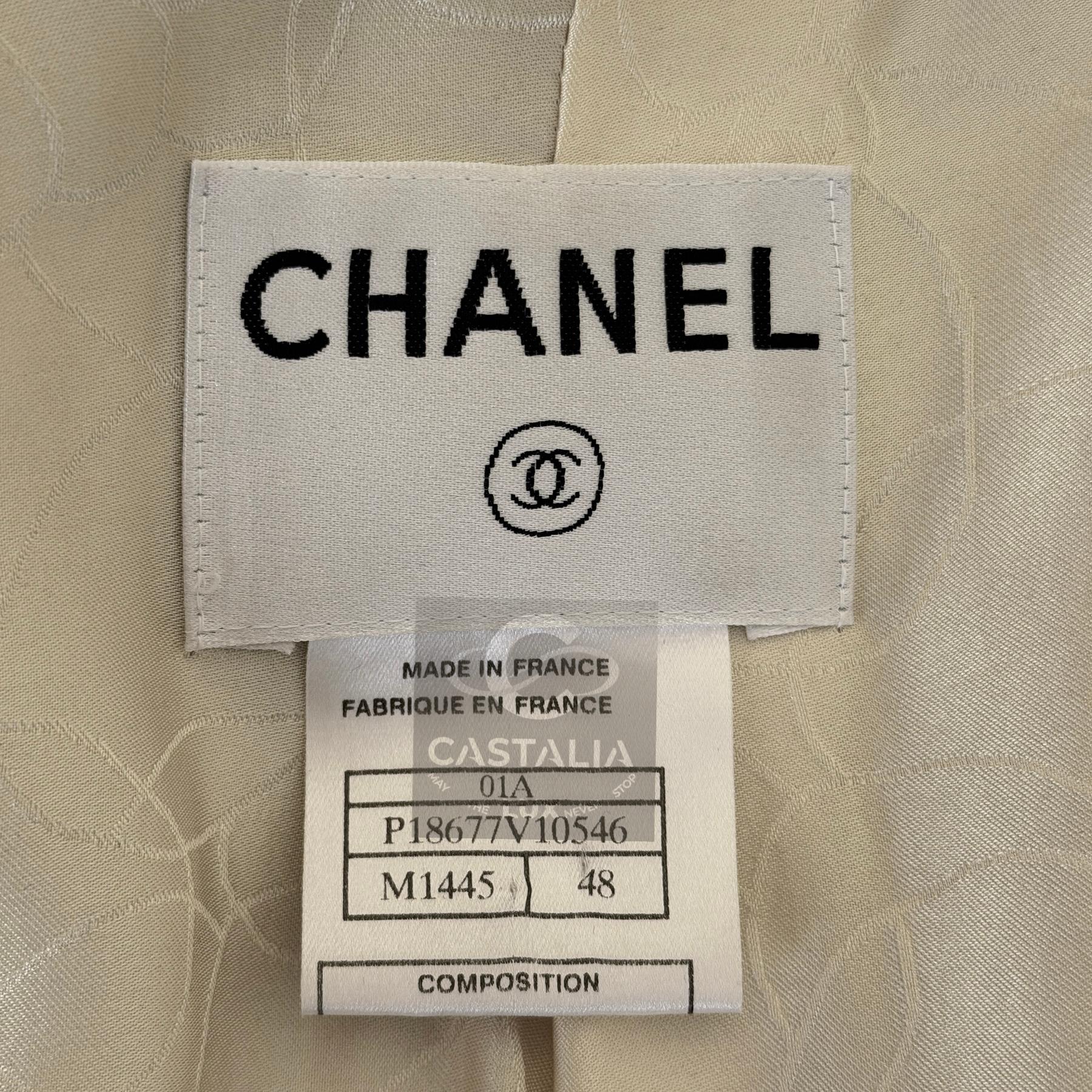 CHANEL Rare Collectible Beige Sequin Tweed Jacket 48 FR in vendita 8