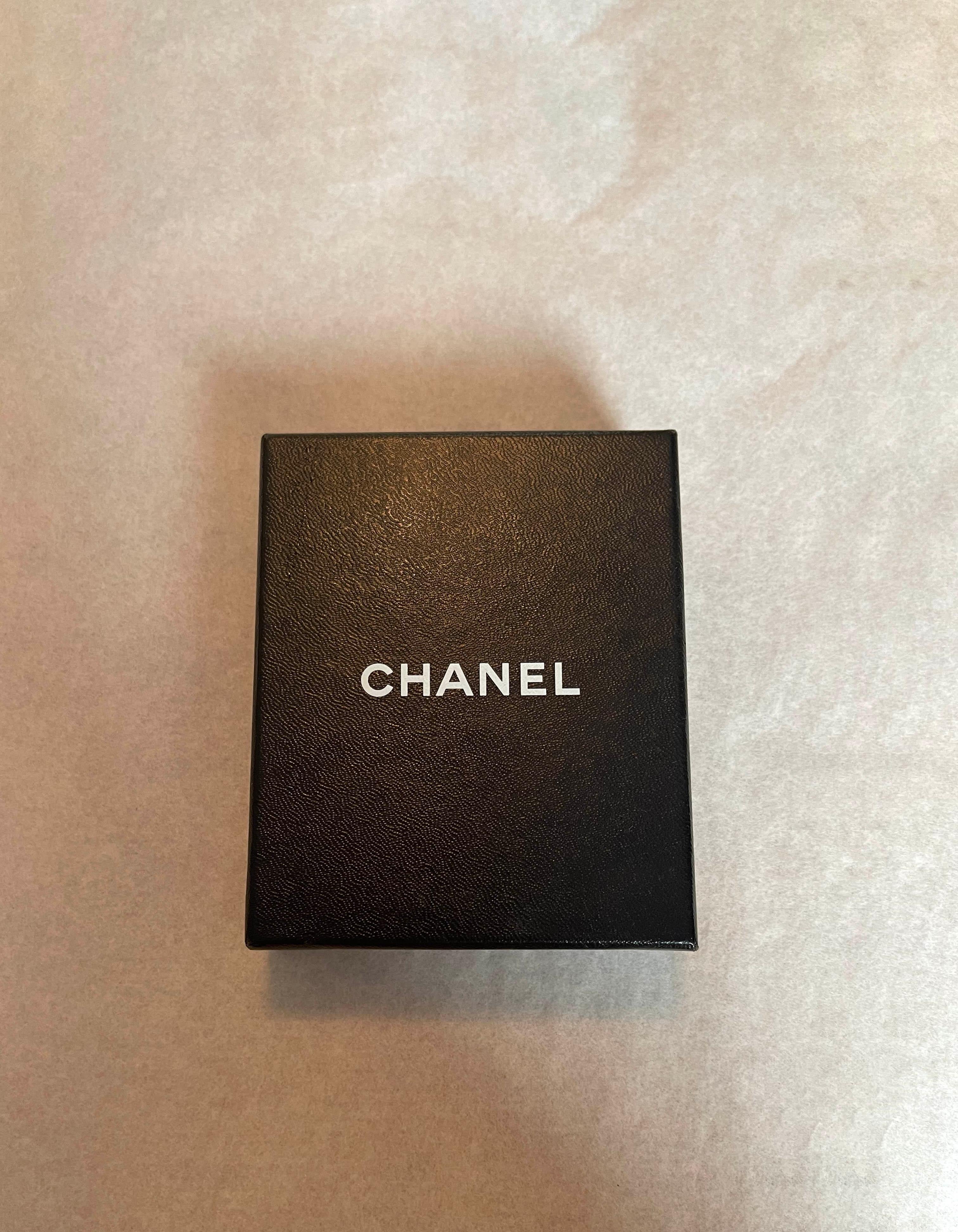 Chanel RARE COLLECTORS Black Vintage Quilted Satin Micro Flap Bag Necklace For Sale 3