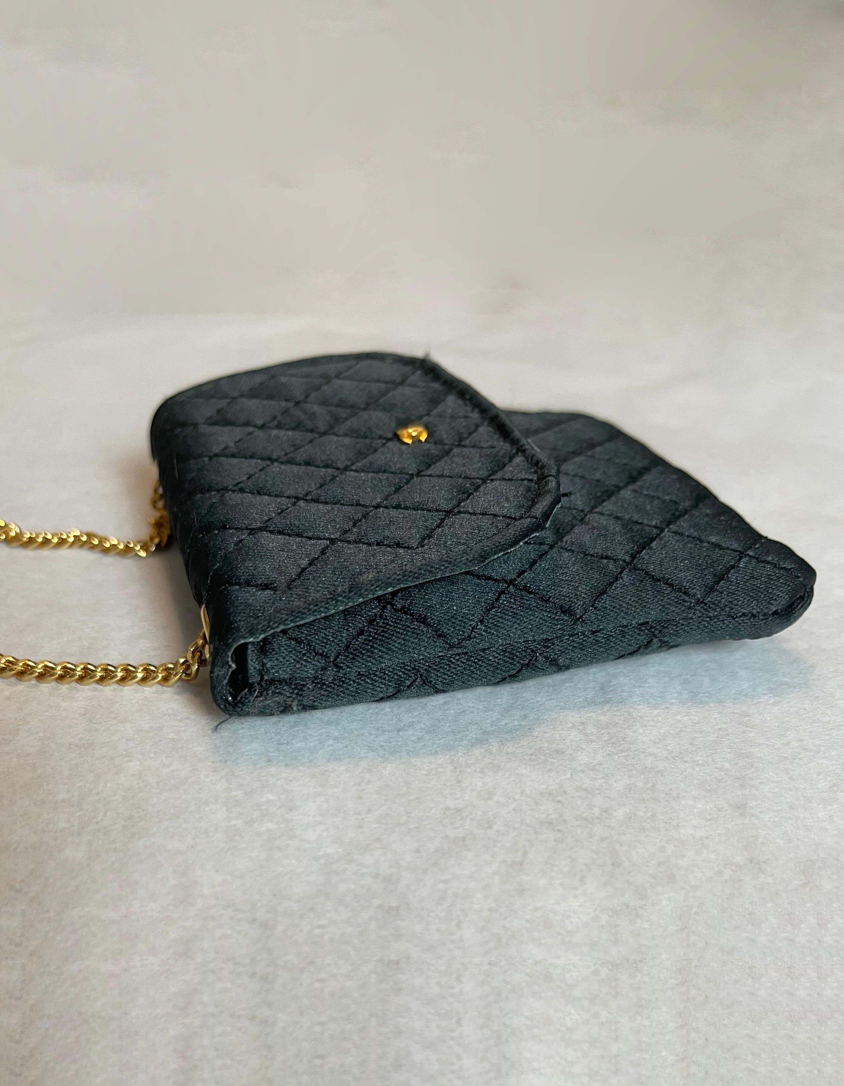 Chanel RARE COLLECTORS Black Vintage Quilted Satin Micro Flap Bag Necklace In Excellent Condition For Sale In New York, NY
