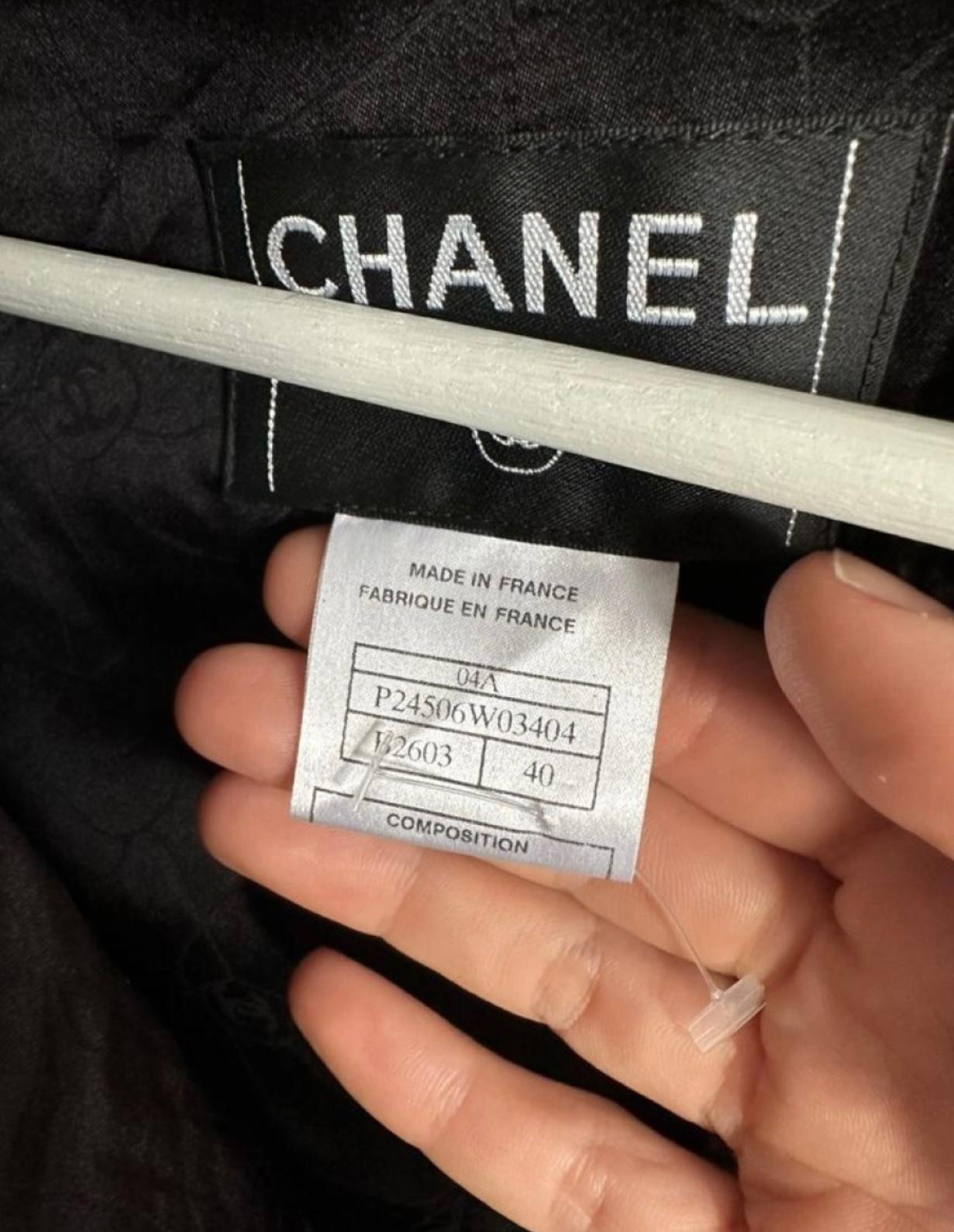 Chanel Rare Collectors CC Buttons Black Tweed Jacket 5
