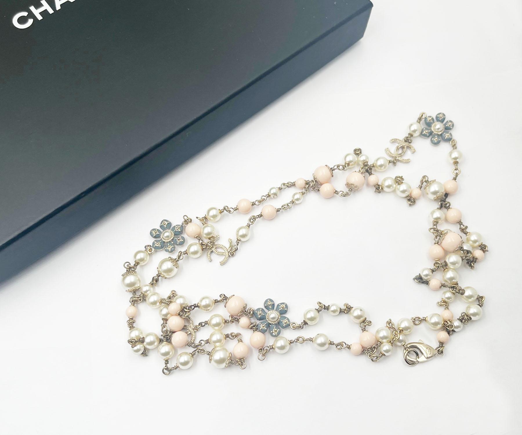 Artisan Chanel Rare Gold CC Pastel Blue Pink Flower Pearl Necklace   For Sale