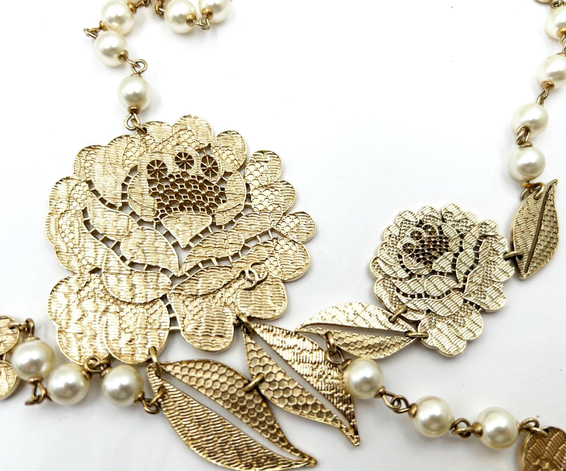 De las mujeres Chanel Raro Collar Largo Flor Perla Encaje Oro en venta