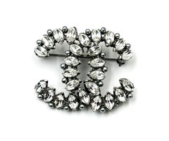 Chanel Raro Broche de Cristal Marquesa CC Gunmetal