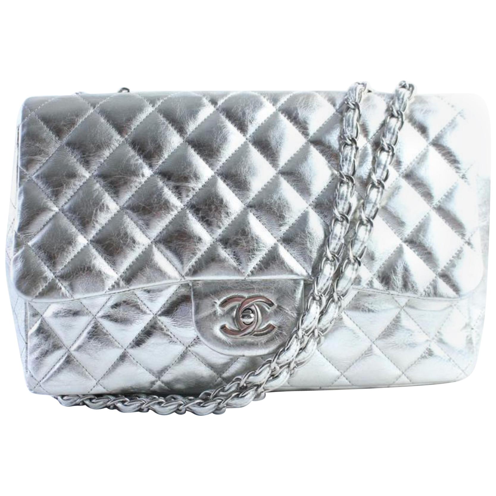 Chanel (Rare) Metallic Mirror Jumbo Classic Double Flap 226586 Silver Leather Sh For Sale