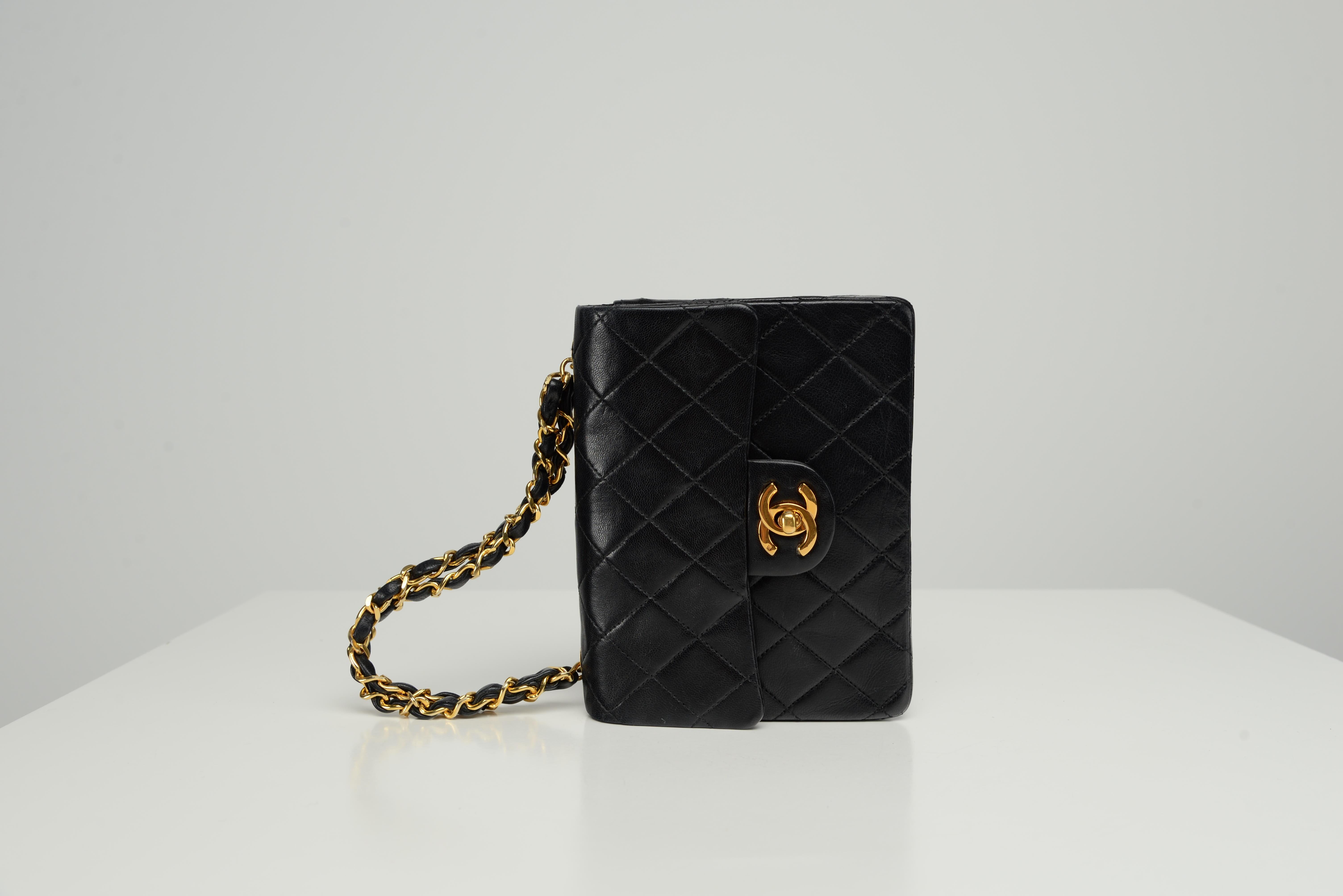 Chanel RARE Mini Square Top Handle Chain Black Lambskin Bag In Good Condition In Roosendaal, NL