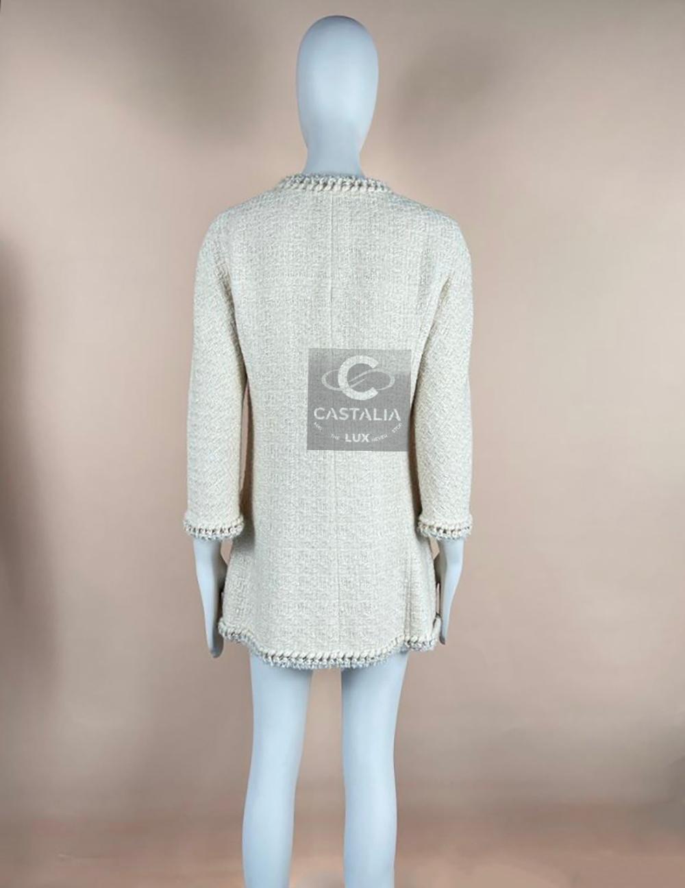 Chanel Raro Vestido de Tweed con Cadena Metálica Estilo Miranda Kerr 44 FR en venta 7