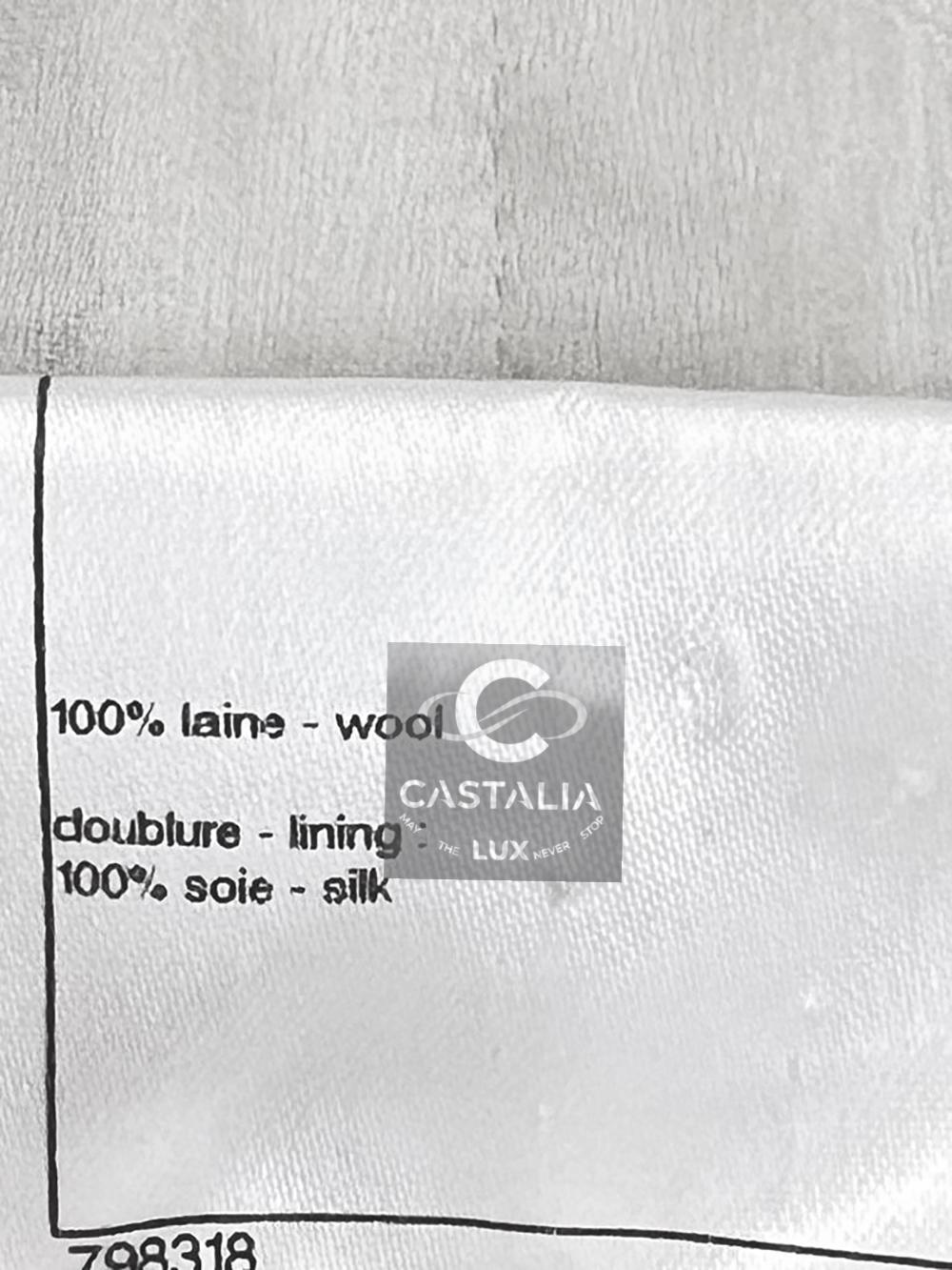 Chanel Raro Vestido de Tweed con Cadena Metálica Estilo Miranda Kerr 44 FR en venta 8