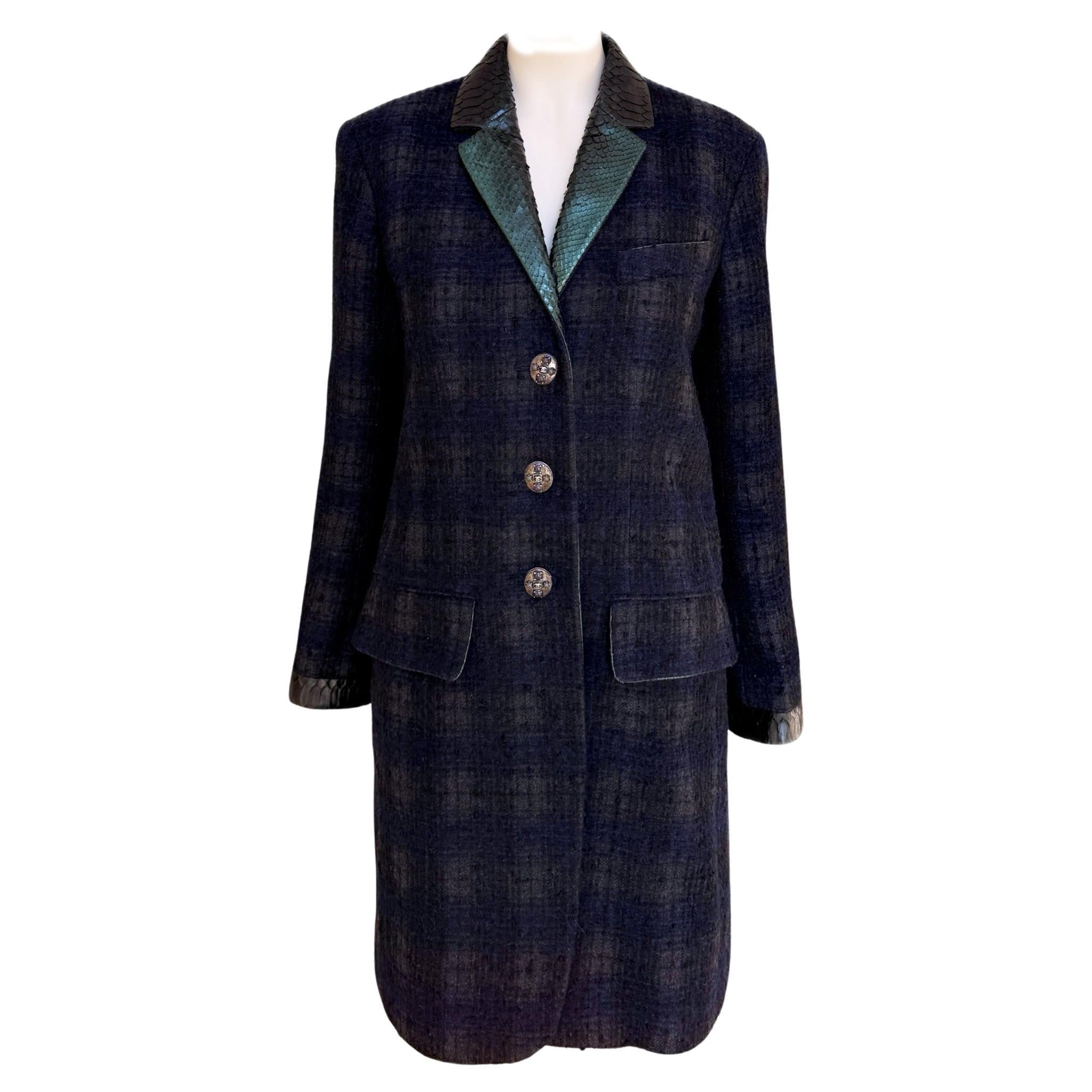 Chanel Rare Paris / Edinburgh CC Gripoix Buttons Tweed Jacket 36 FR For Sale