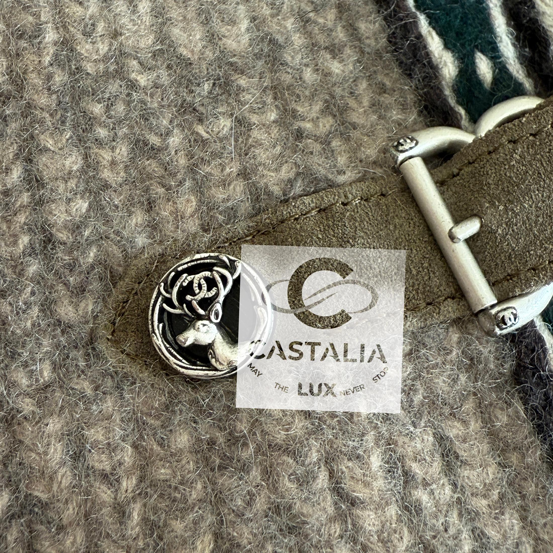 Chanel Rare Paris / Salzburg Relaxed Cashmere Jacket 36 FR en venta 3