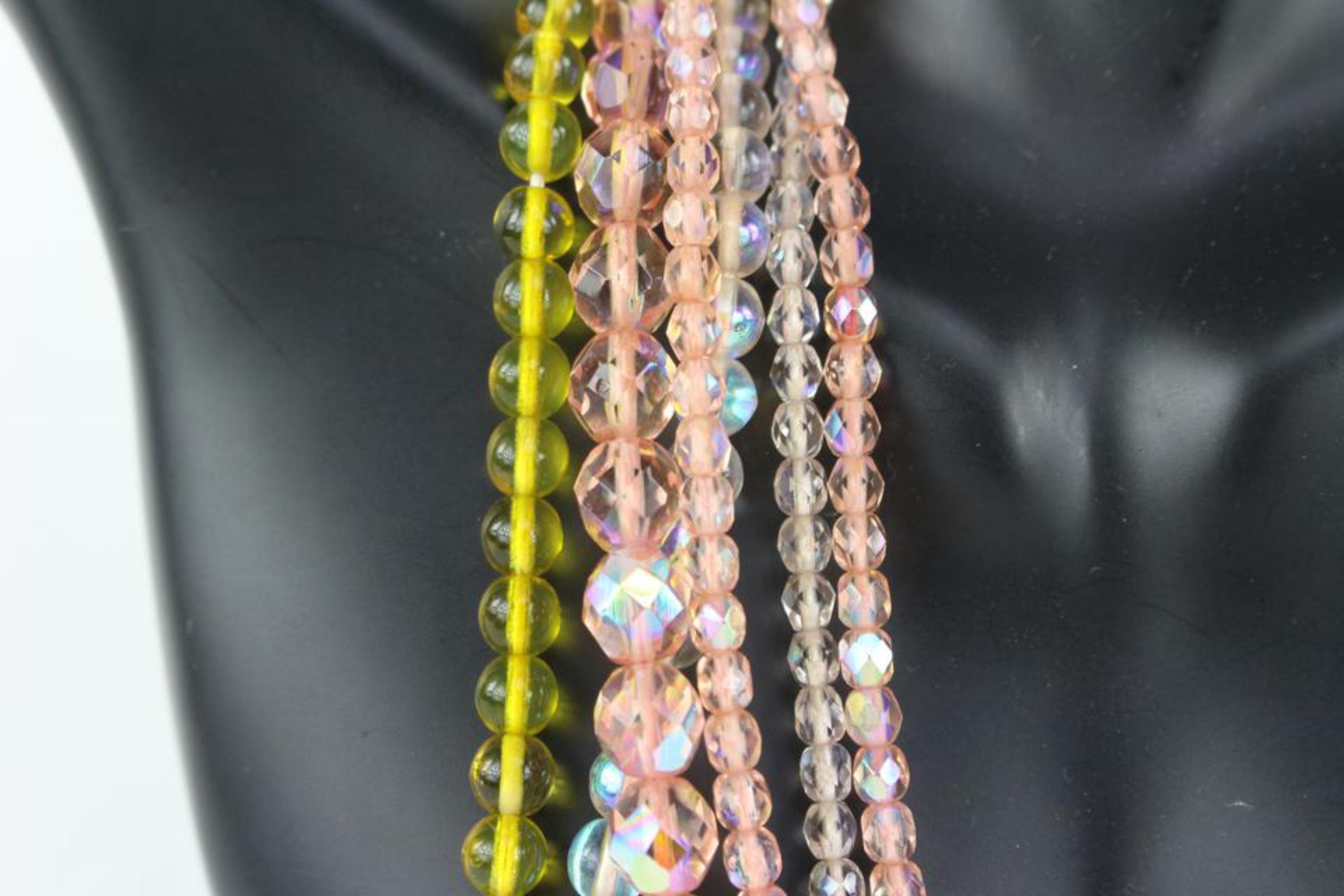 Seltener rosa x gelber mehrreihiger Perlenstein von Chanel  Choker-Halskette 929cas88 Damen im Angebot