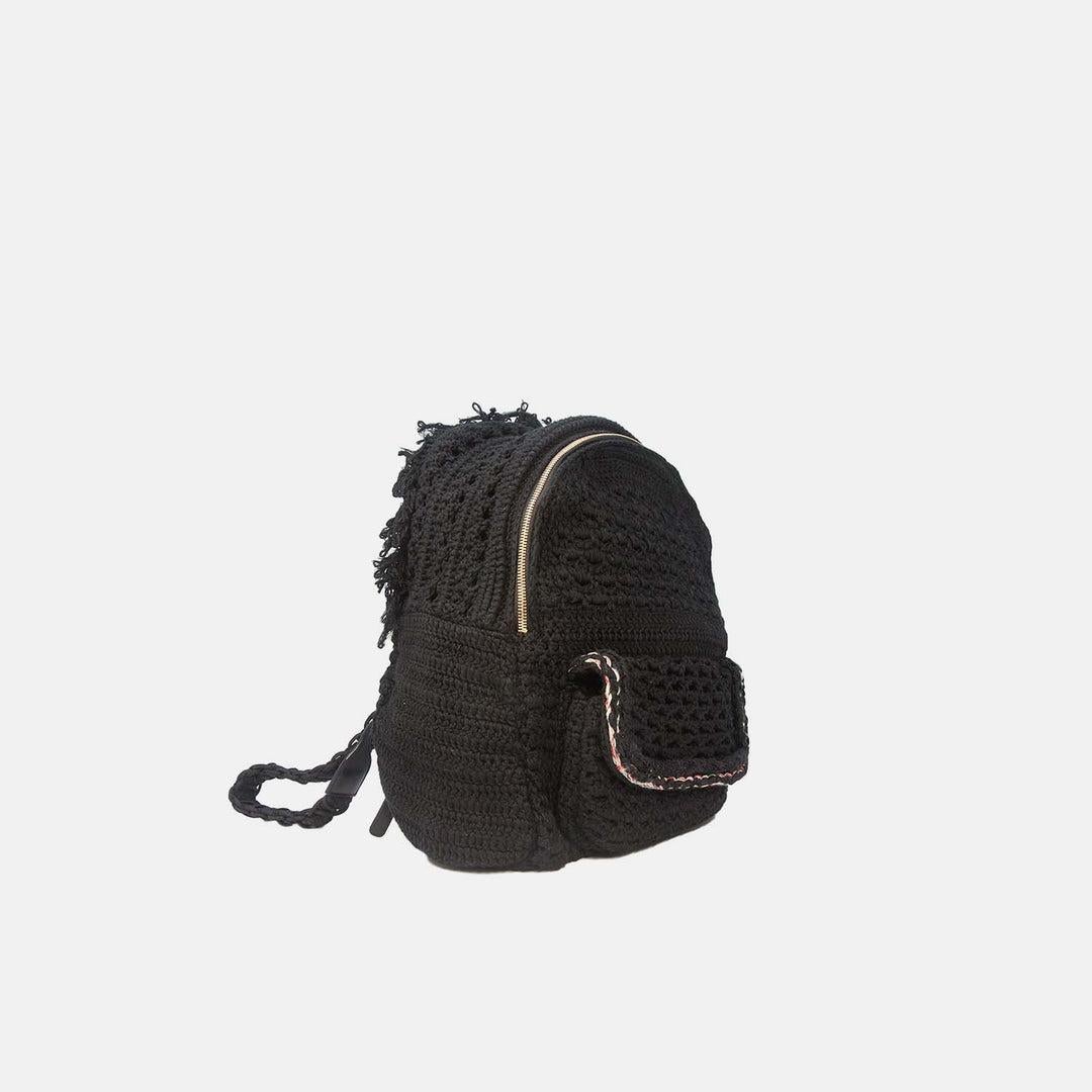 Chanel Rare Runway Pieces Sac à dos Cayo Coco en crochet noir Bon état - En vente à London, GB
