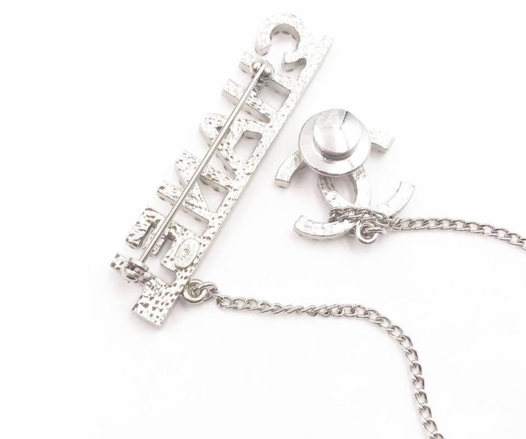 Chanel Rare Silver CC CHANEL Chain Pin Brooch In Excellent Condition For Sale In Pasadena, CA