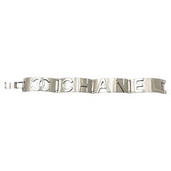 Chanel Seltene Silber CC Buchstabe Manschette Gliederarmband  