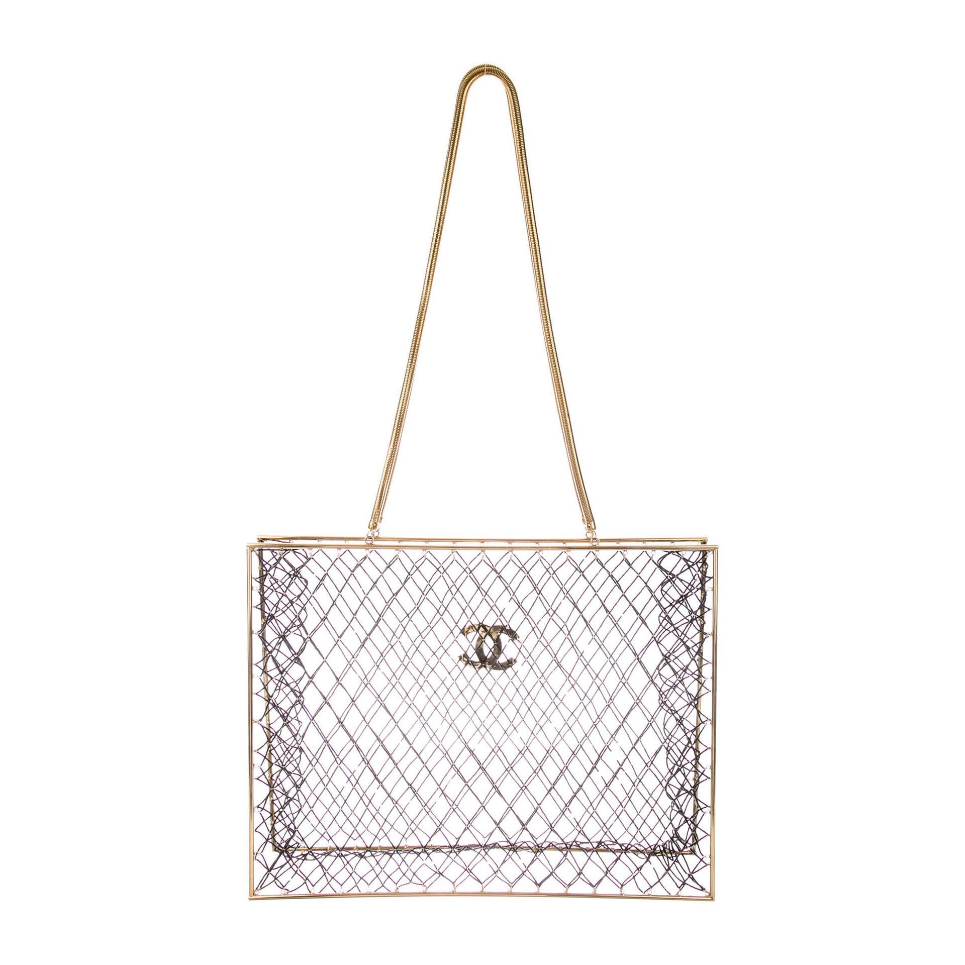 Chanel Rare Spring 1997 Vintage Runway Gold Cage Large Shopping Tote Bag  In Good Condition For Sale In Miami, FL