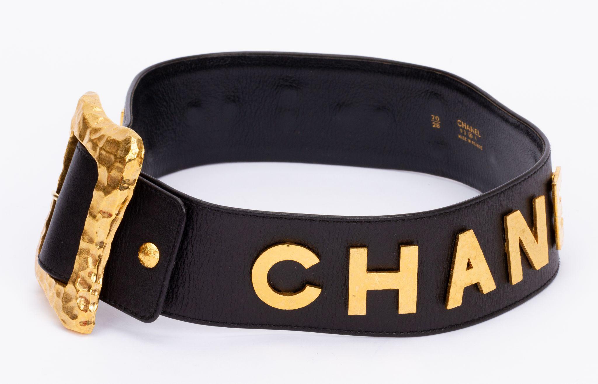 Chanel Rare Supermodel Black Gold Belt In Excellent Condition For Sale In West Hollywood, CA