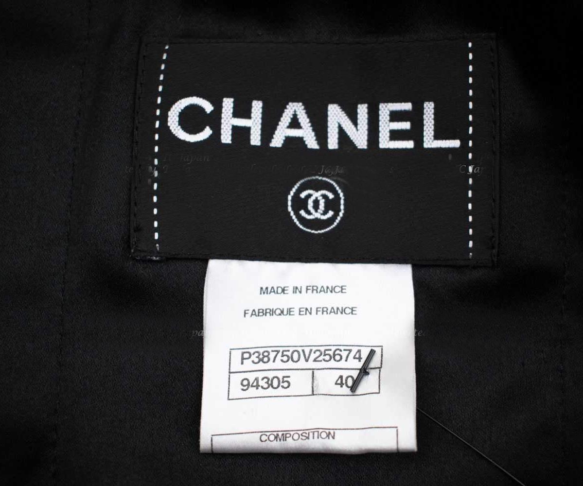 Chanel Rare Timeless CC Buttons Black Tweed Jacket 7