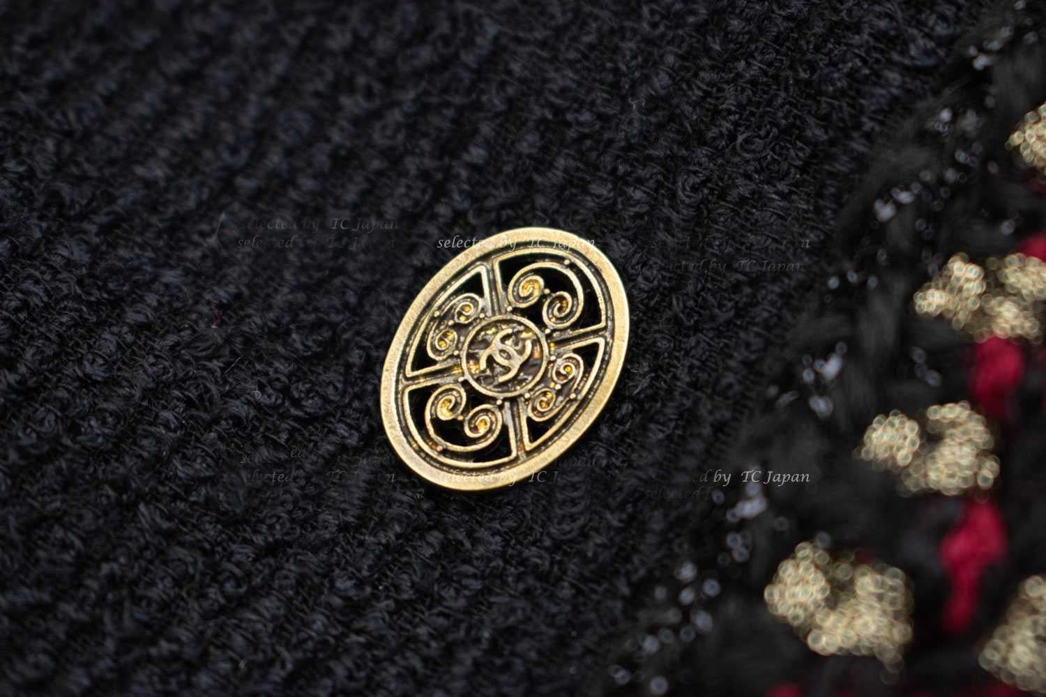 Chanel Rare Timeless CC Buttons Black Tweed Jacket 1