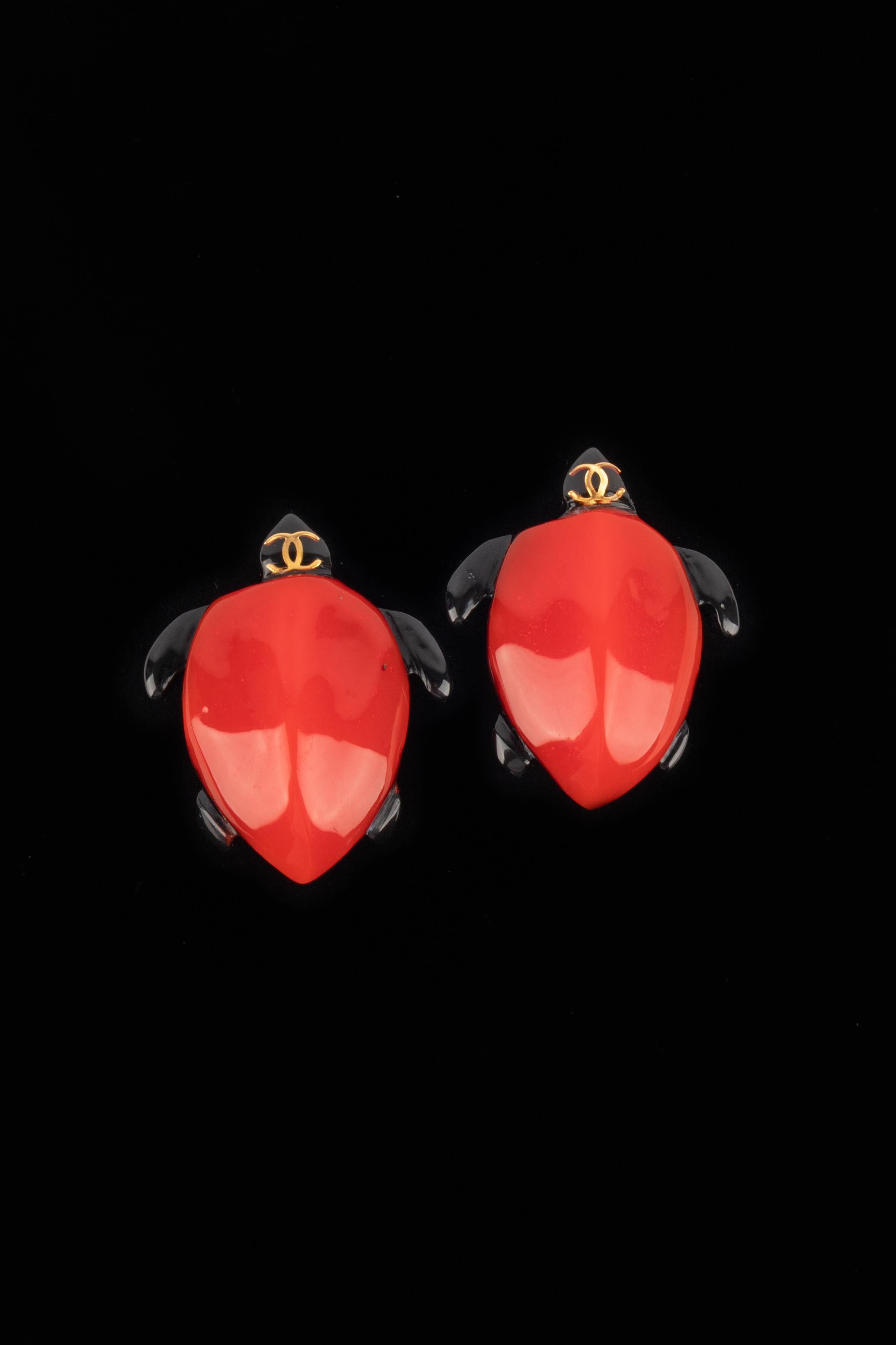 Women's Chanel rare turtle earrings For Sale