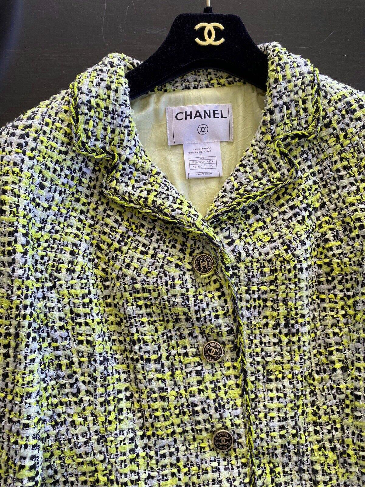Chanel Rare Vintage 2006 Lime Green Tweed Jacket 5