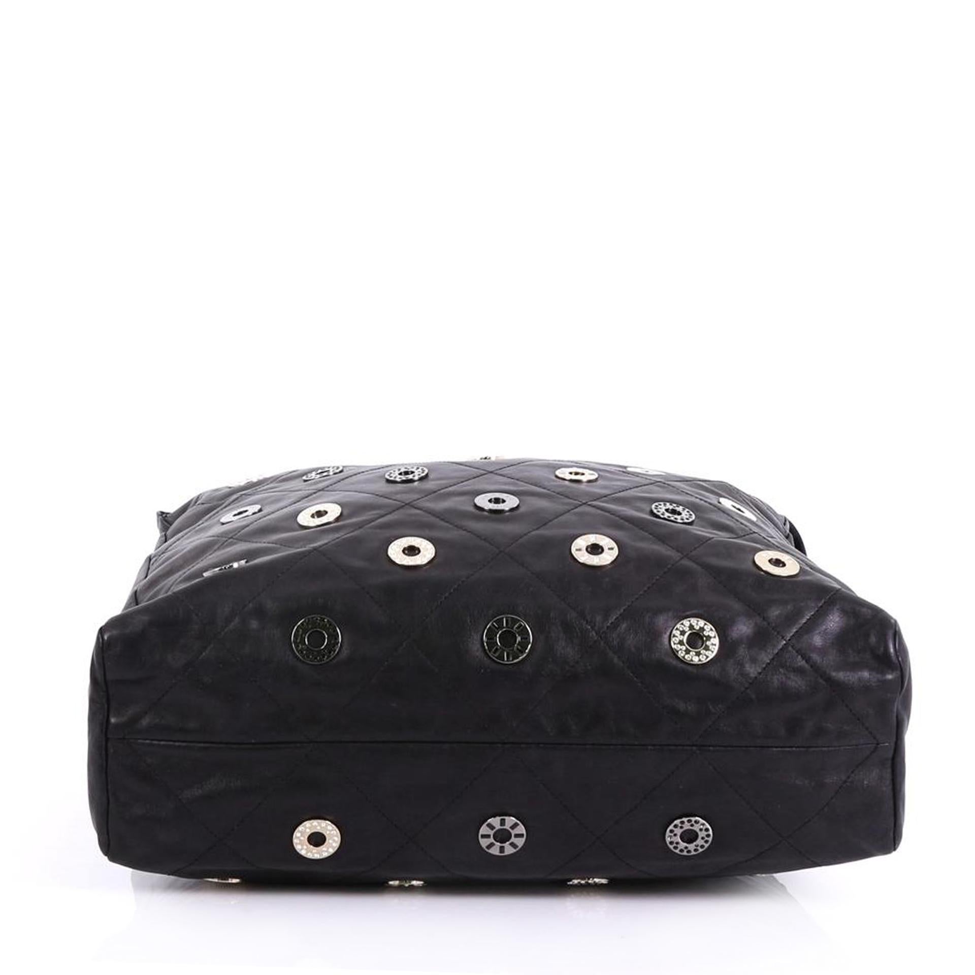 Chanel Rare Vintage 22 Black Quilted Swarovski Charm Shoulder Hobo Tote Bag For Sale 2
