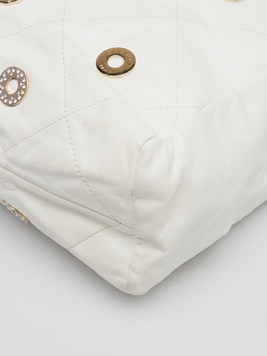 Chanel Rare Vintage 22 White Quilted Swarovski CharmShoulder Hobo Tote Bag For Sale 1