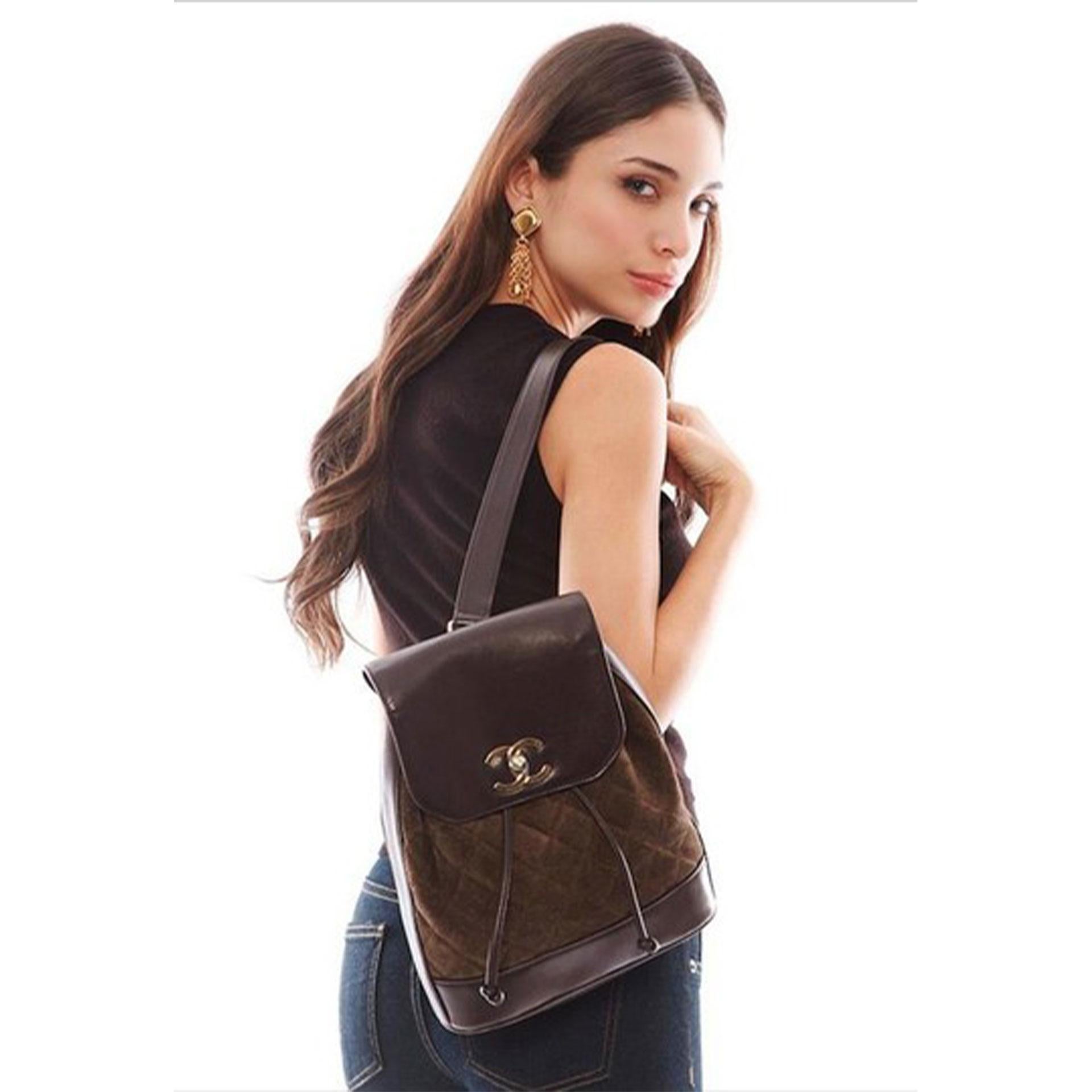 Material: Leather
Style Name: Backpack
Color: Olive and Brown
Measurements: 4