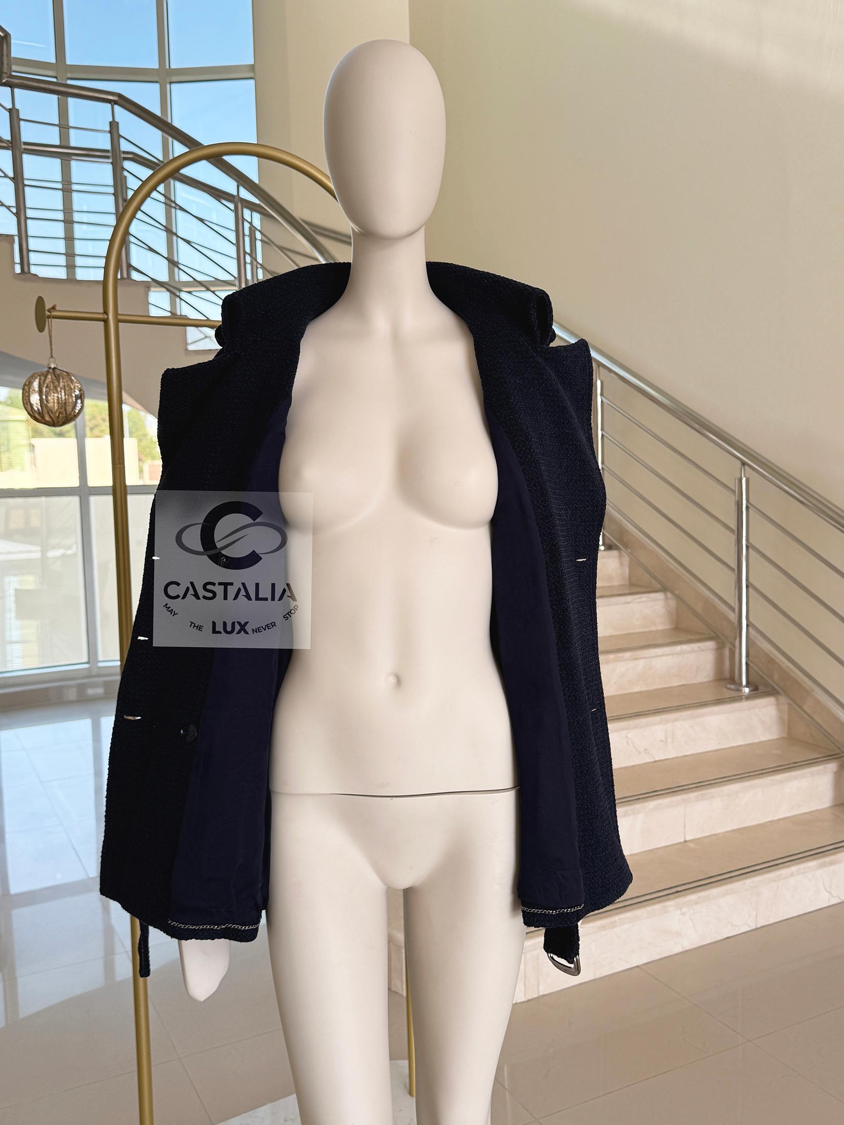Trench-coat Chanel Rare Vintage Airplane Collection en tweed 38 FR en vente 10