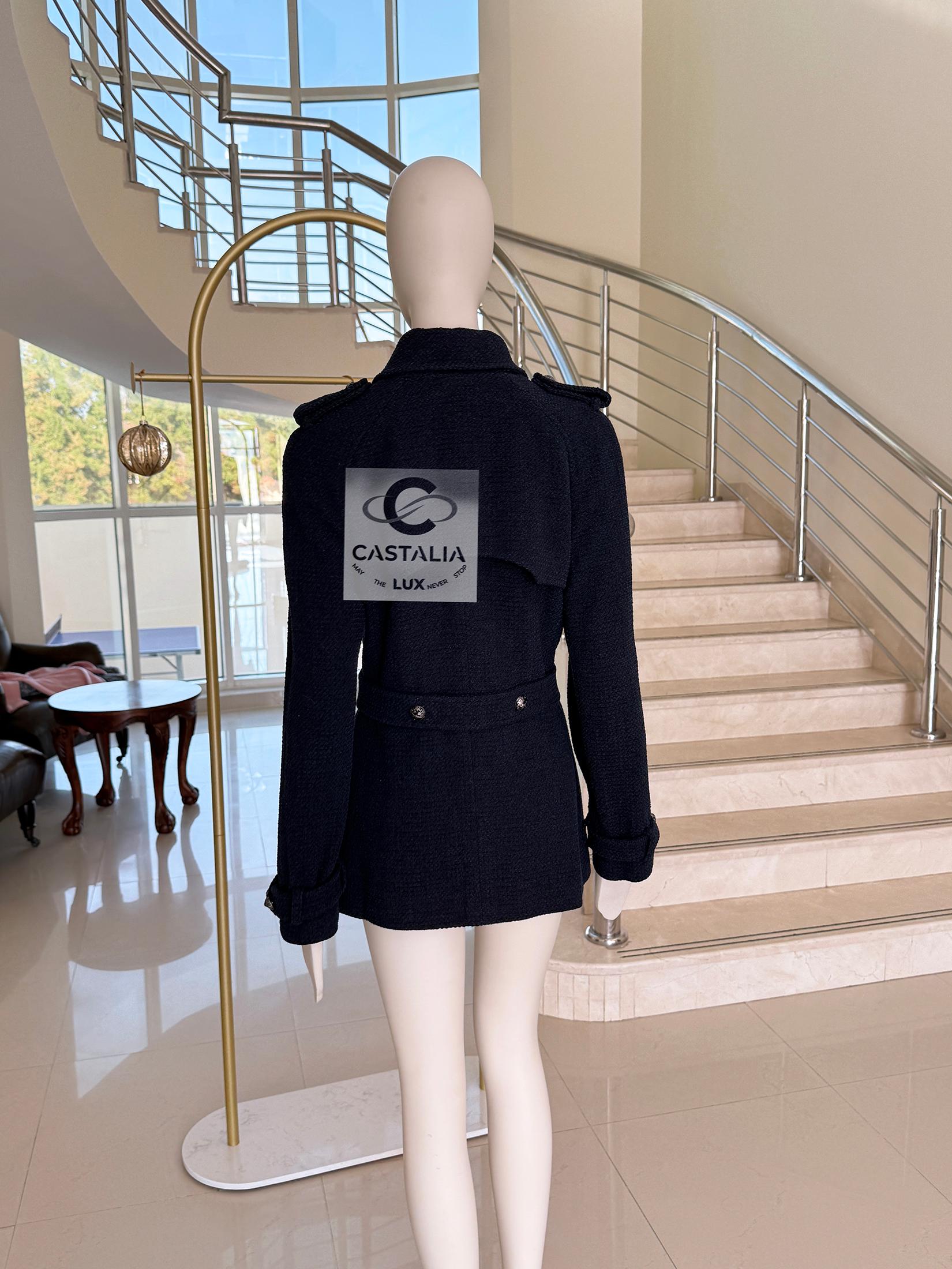 Trench-coat Chanel Rare Vintage Airplane Collection en tweed 38 FR en vente 11
