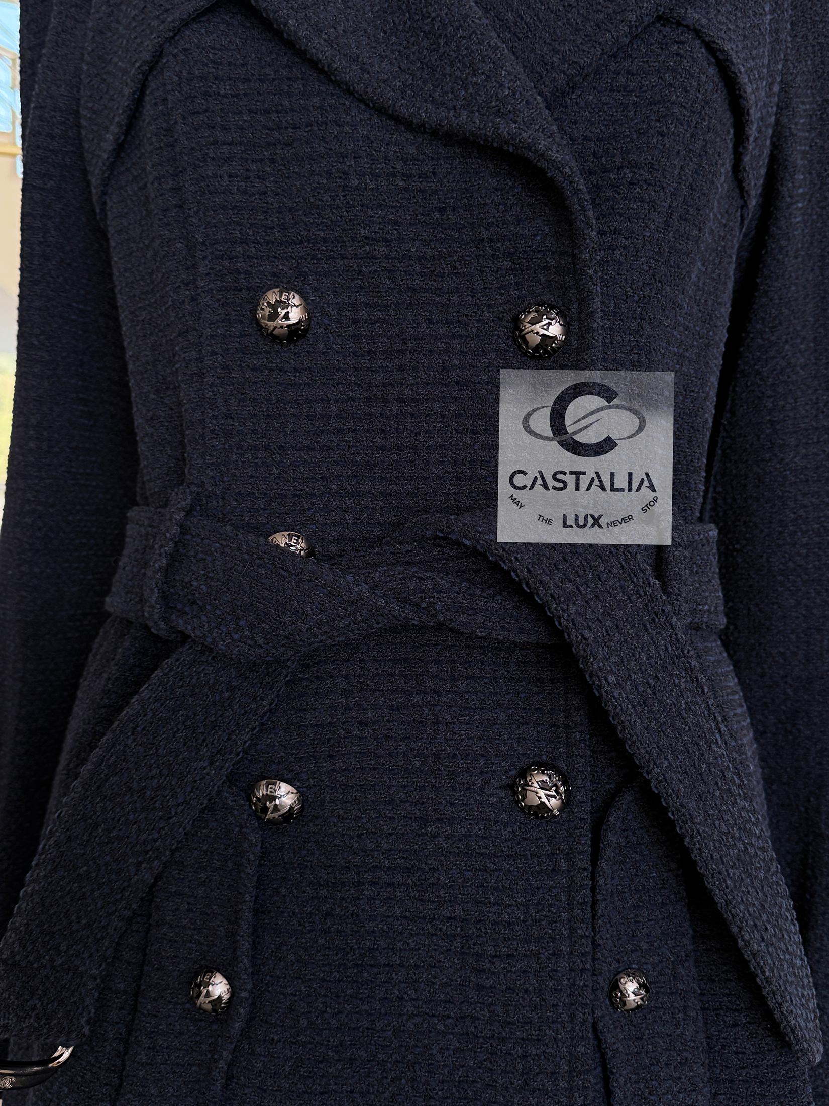 Trench-coat Chanel Rare Vintage Airplane Collection en tweed 38 FR en vente 3