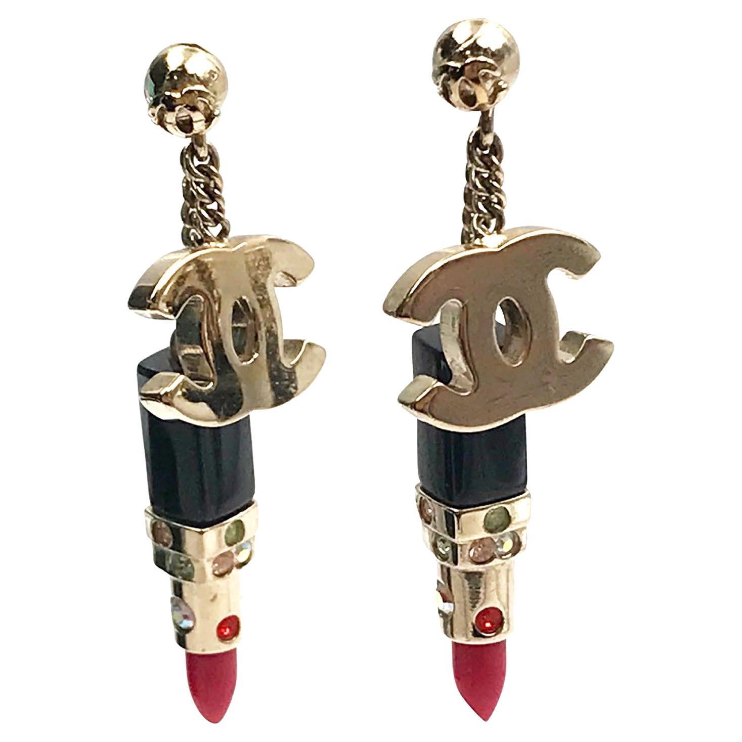 Chanel Raro Vintage Oro CC Rossetto Cristallo Orecchini con Piercing a Pendolo