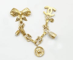 Chanel Rare Vintage Gold CC Ribbon Pearl Thimble Brooch Pin
