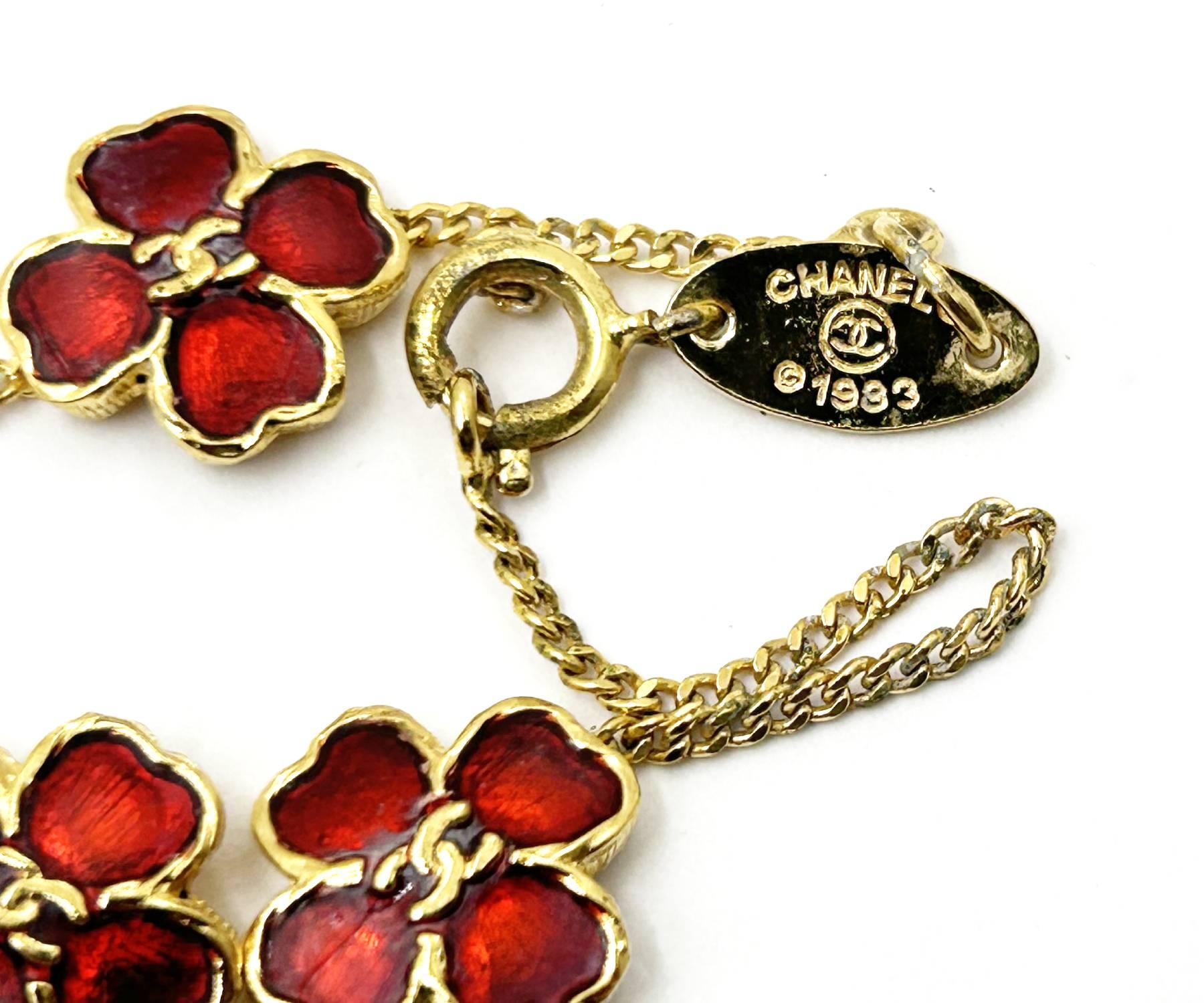 Women's Chanel Rare Vintage Gold Plated CC 3 Red Enamel Flower Bracelet For Sale