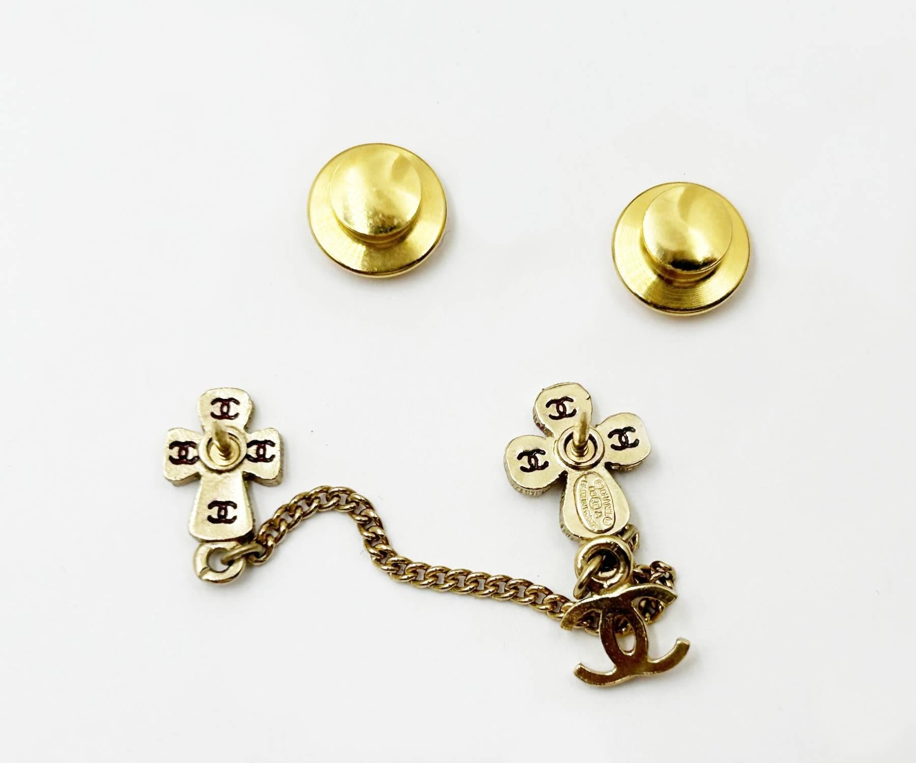 Women's Chanel Rare Vintage Gold Plated CC Cross Pins For Sale