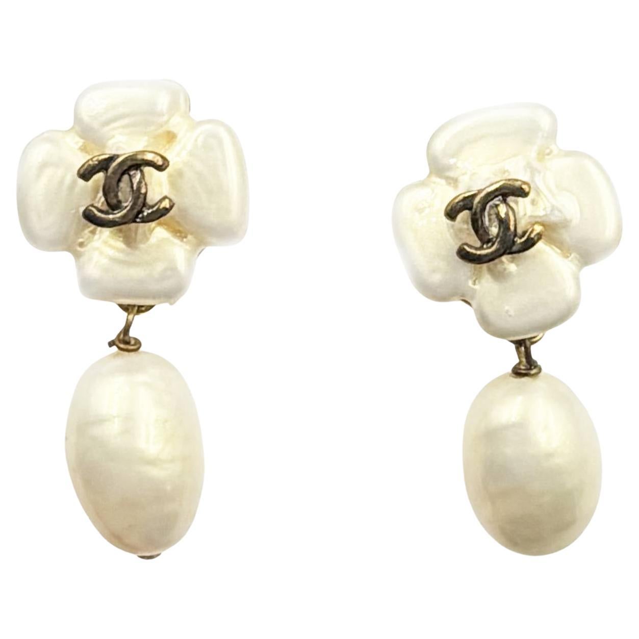 Chanel Rare Vintage Gold Plated CC Iridescent Pearl Flower Dangle Earrings