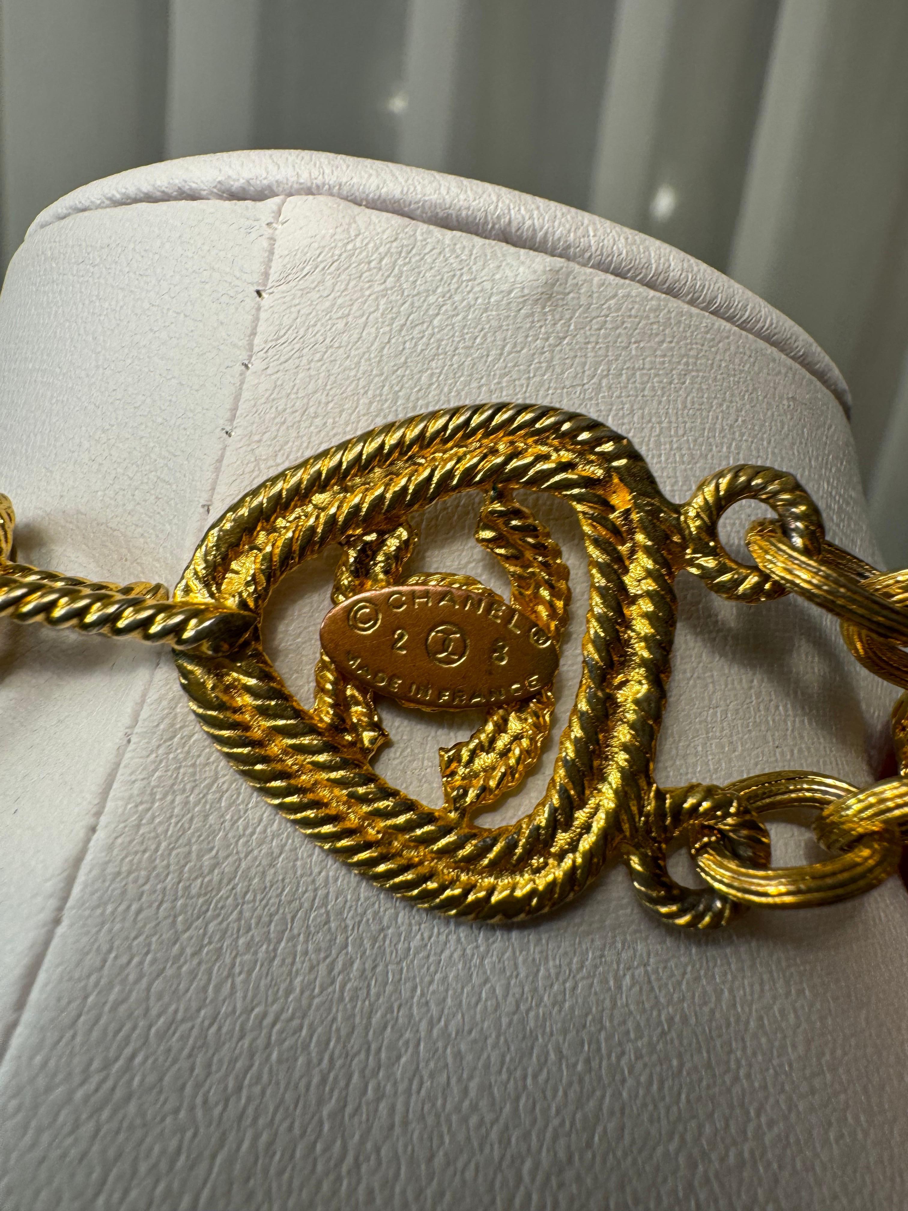Chanel Rare Vintage Gripoix Love Heart Charm Necklace 11