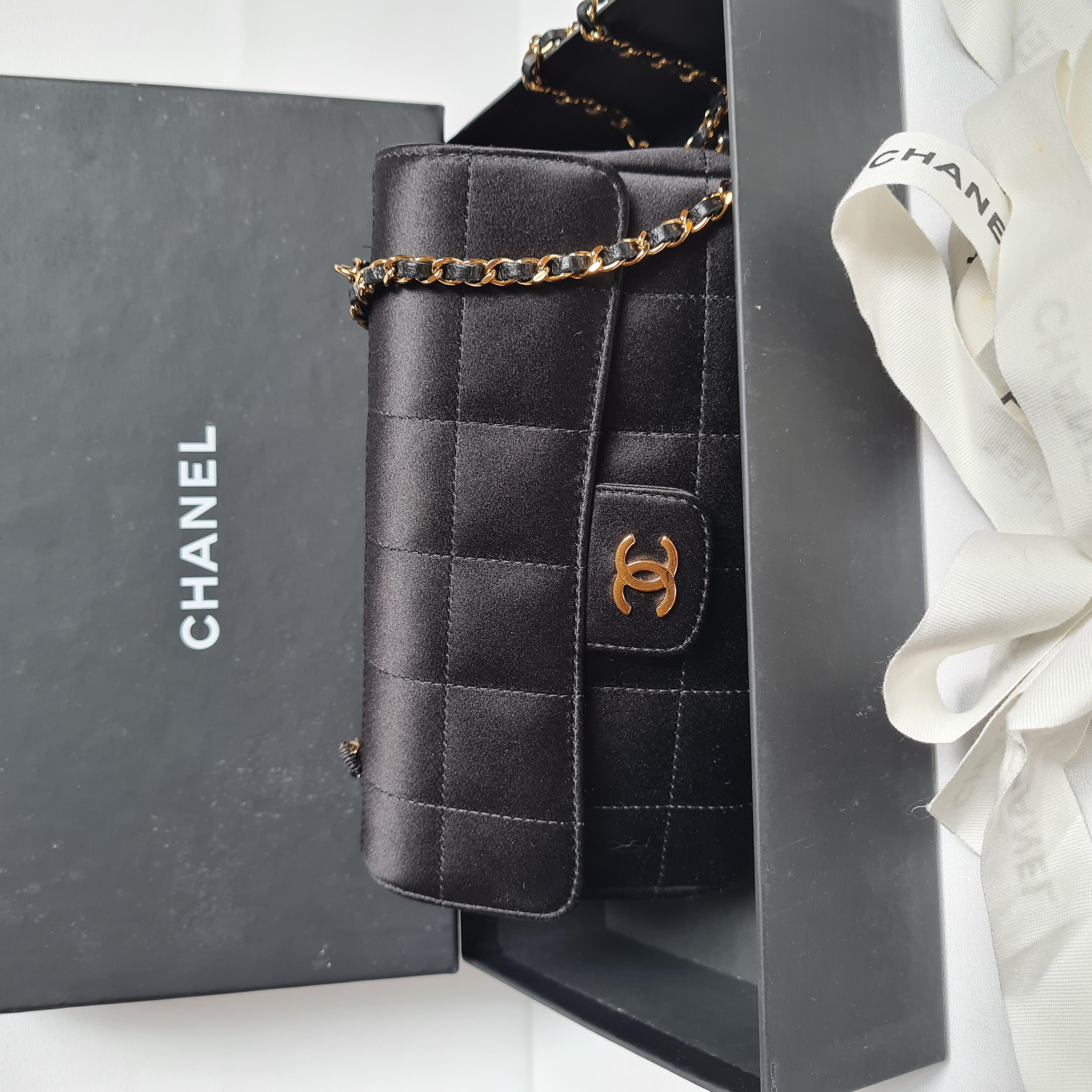Chanel Vintage Satin Chocolate Bar Quilted Flap Bag 5