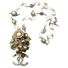 Chanel Rare Vintage Silver Enamel Flowers CC Large Pendant Necklace