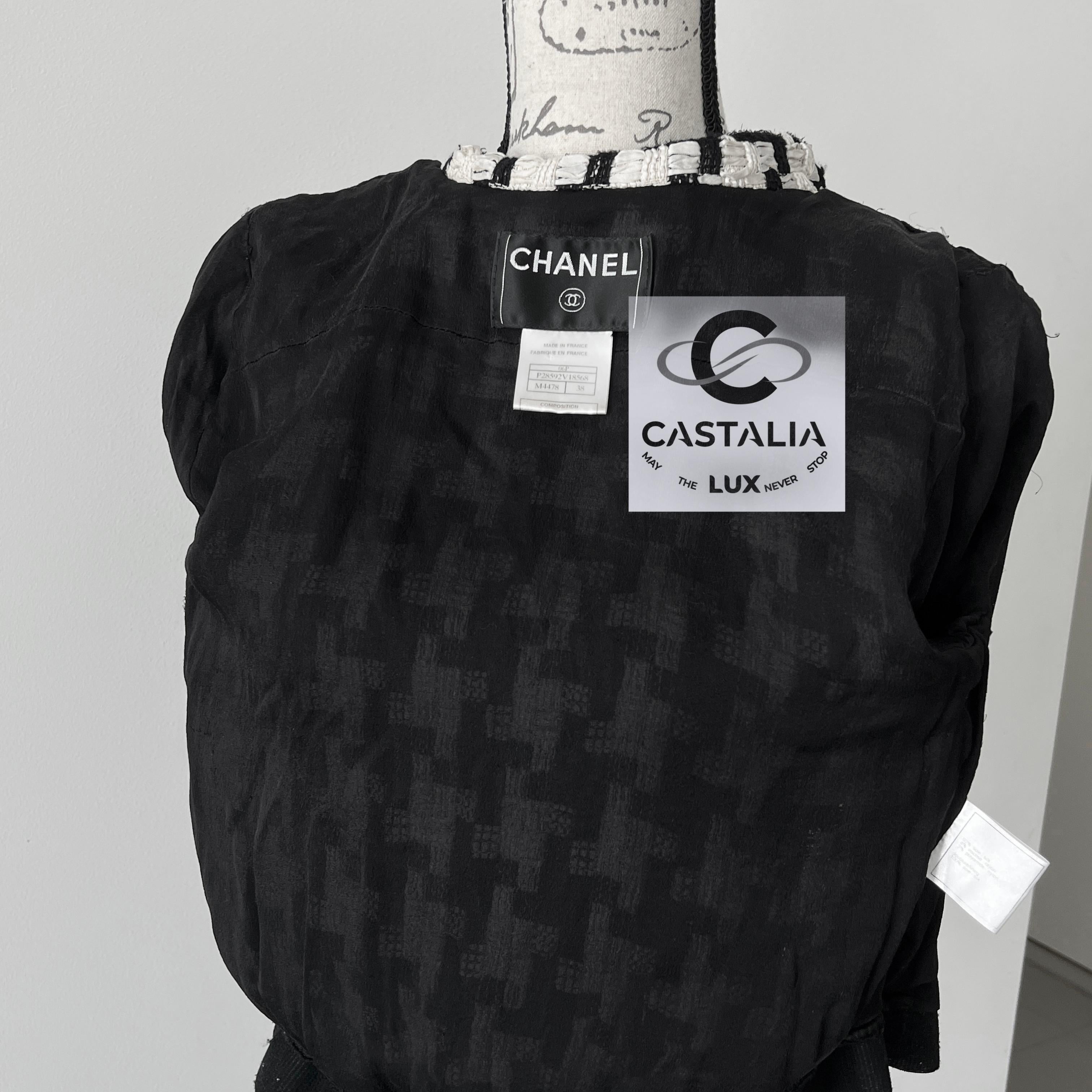 Chanel Rarest CC Logo Band Ribbon Tweed Jacket 9
