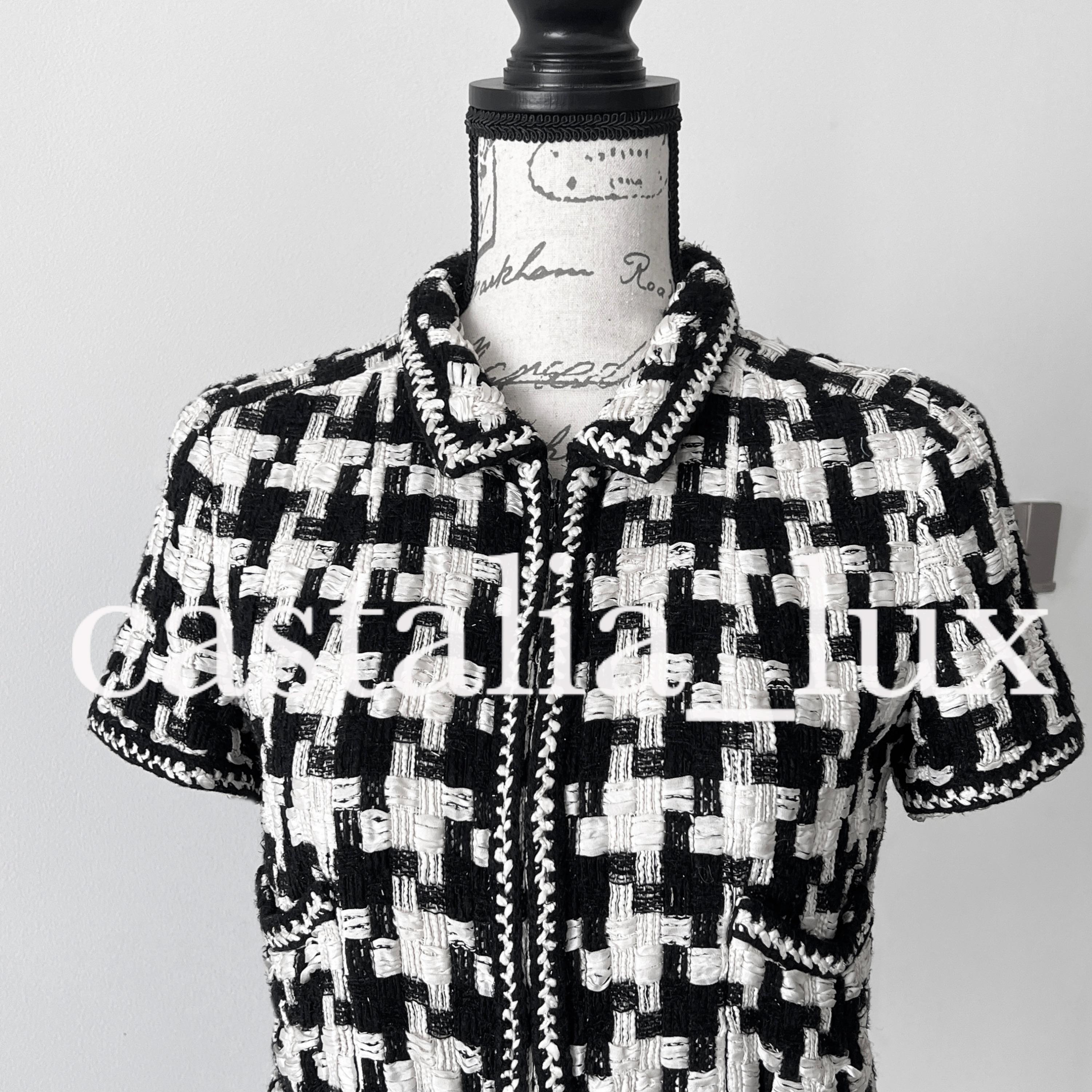 Women's or Men's Chanel Rarest CC Logo Band Ribbon Tweed Jacket