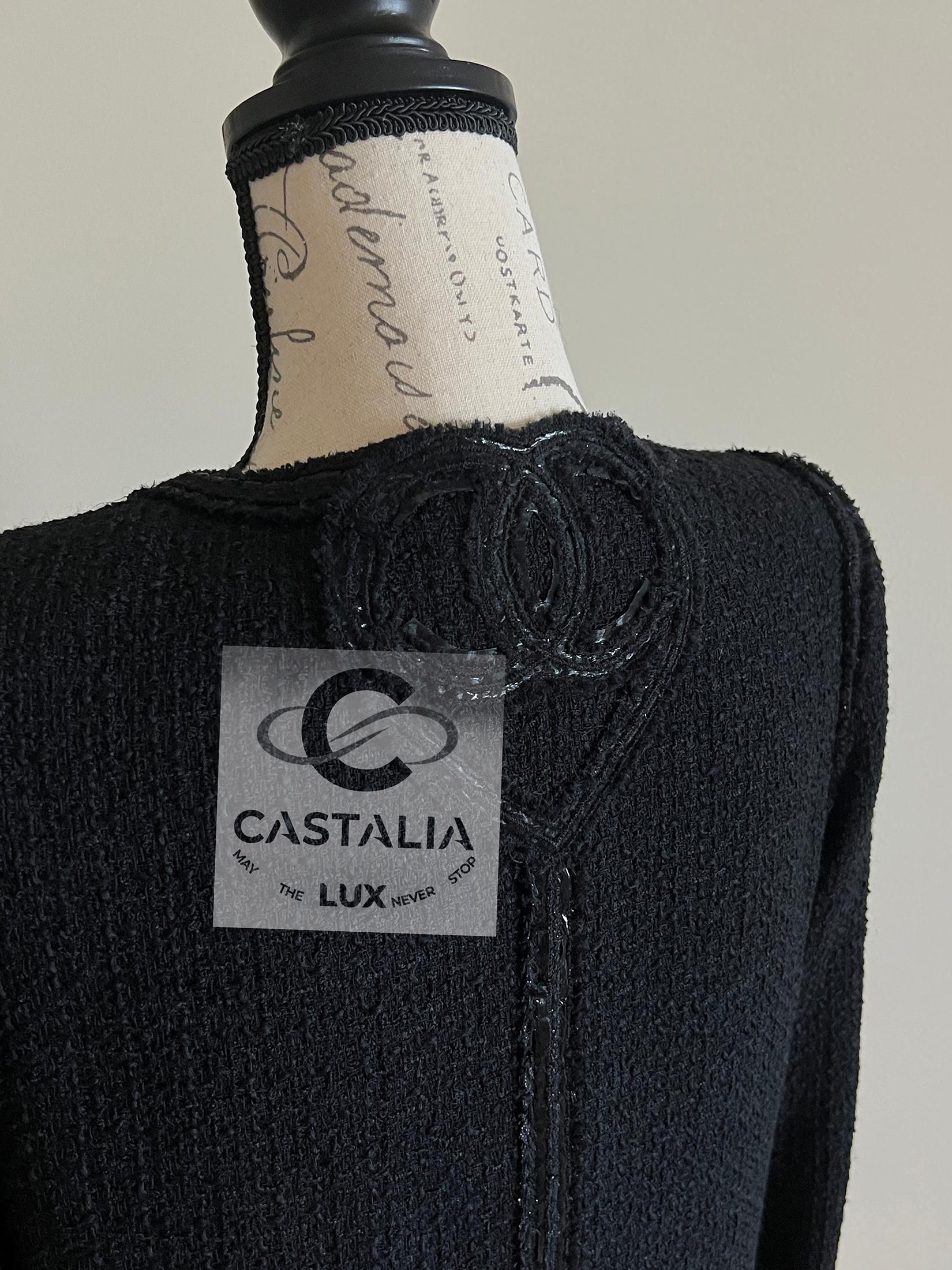 Chanel Rarest Paris / Miami CC Heart Patches Giacca in tweed nero 36 FR in vendita 6