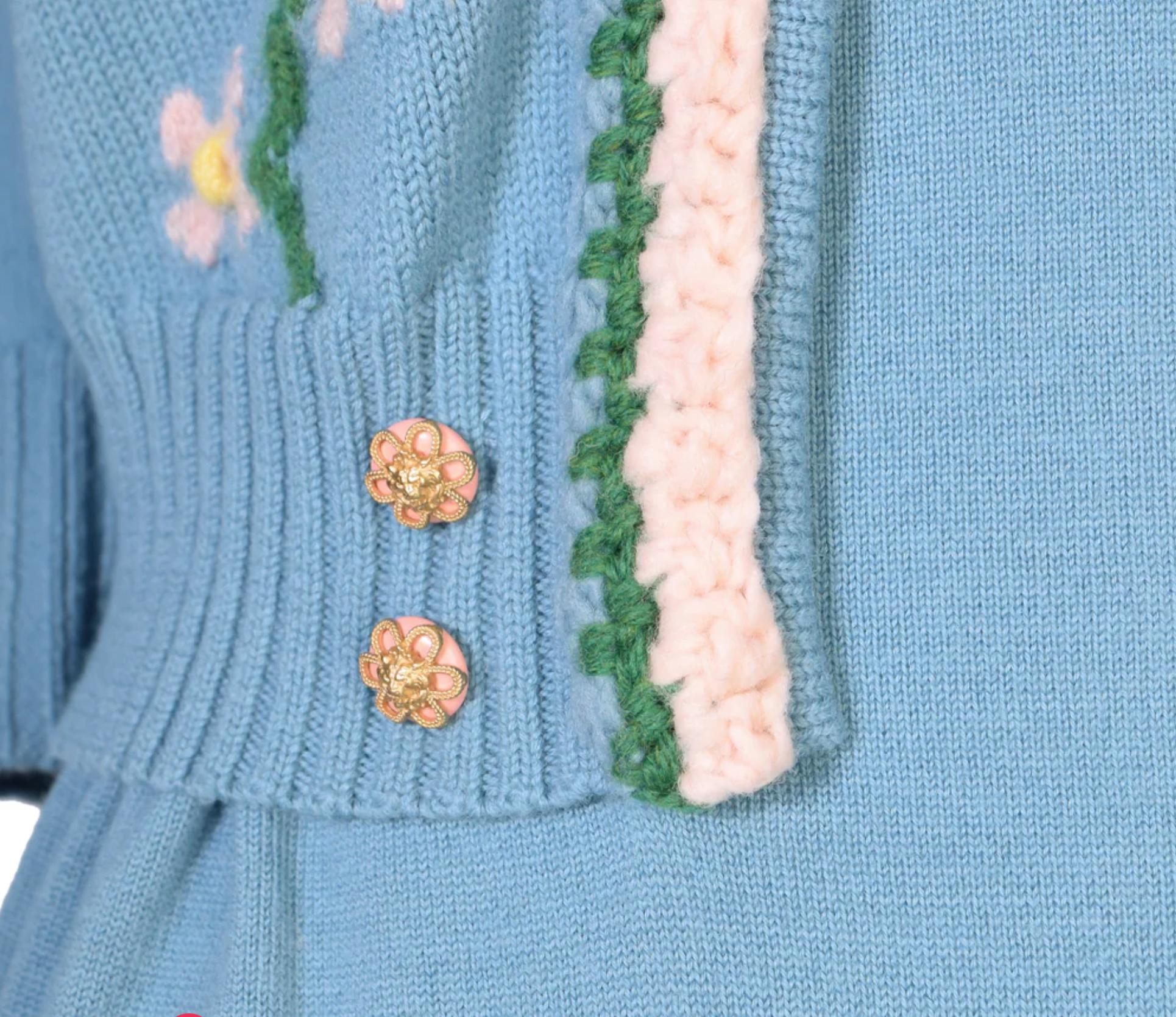 CHANEL Rarest Paris / Salzburg Blaues Edelweißkleid 2