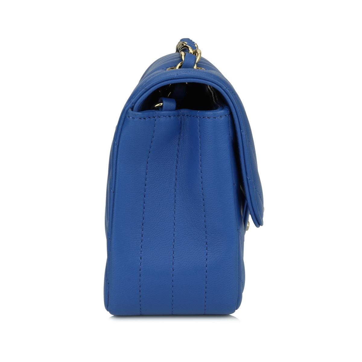 chanel blue chevron bag