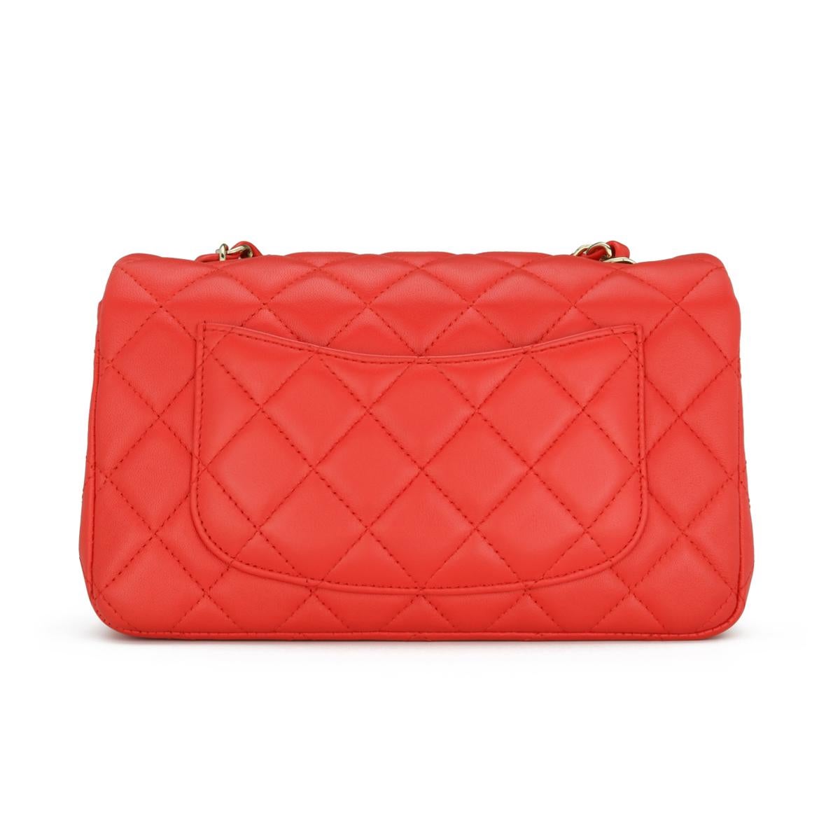 CHANEL Rectangular Mini Classic Quilted Bag in Red Lambskin with Light Gold-Tone Hardware 2017 – 17S.

This stunning bag is still in excellent condition; it still holds its original shape, and the hardware is still shiny.

- Exterior Condition: