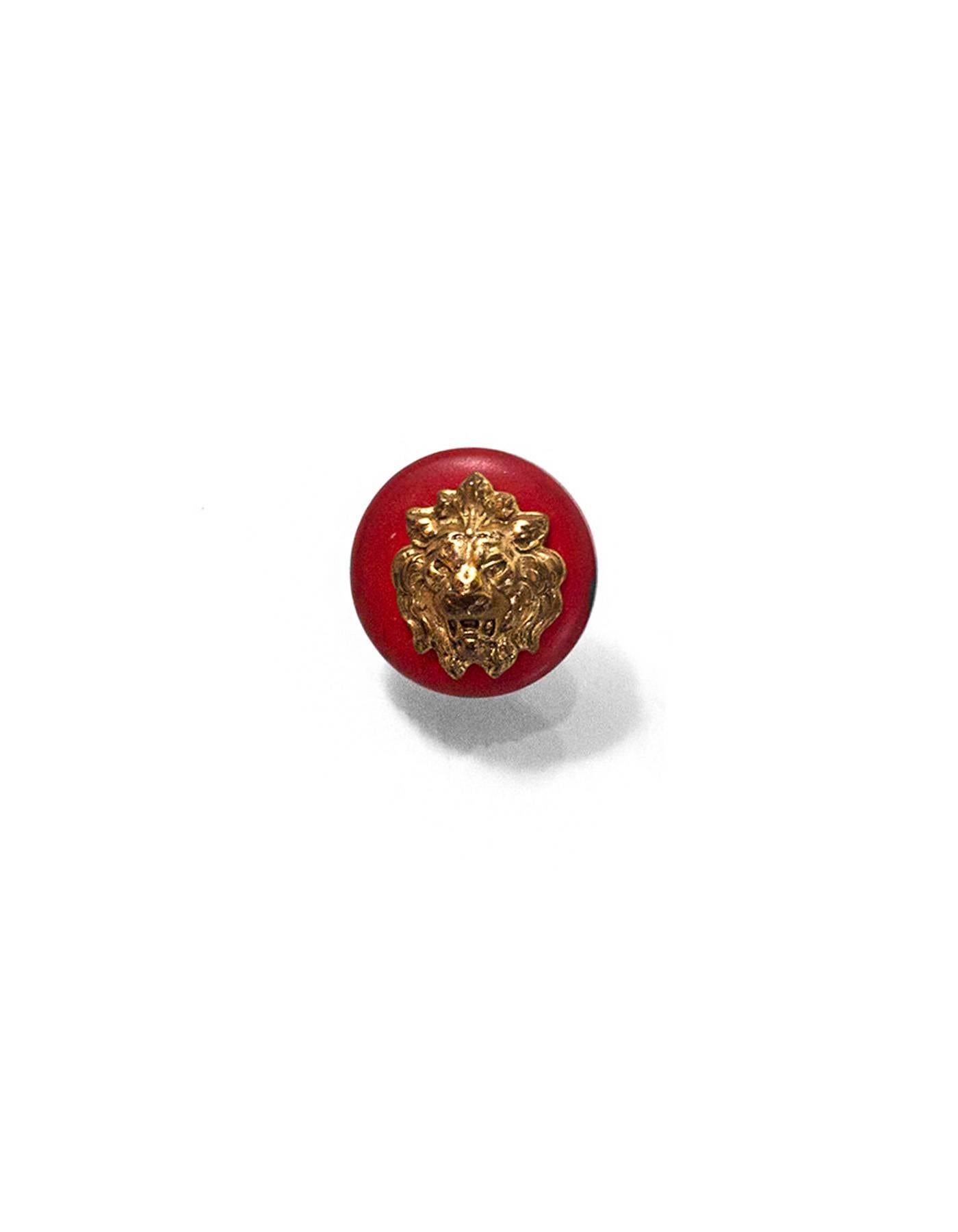 Chanel Red & Goldtone Lion-Head Buttons

Features set of six 12mm buttons

Color: Red, gold
Hardware: Goldtone
Materials: Resin, metal
Stamp: None
Overall Condition: Excellent good pre-owned condition, some soiling throughout surface

Measurements: