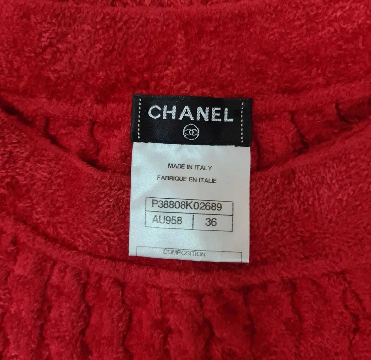 CHANEL Red 2010 SHANGHAI Knit Dress For Sale 1