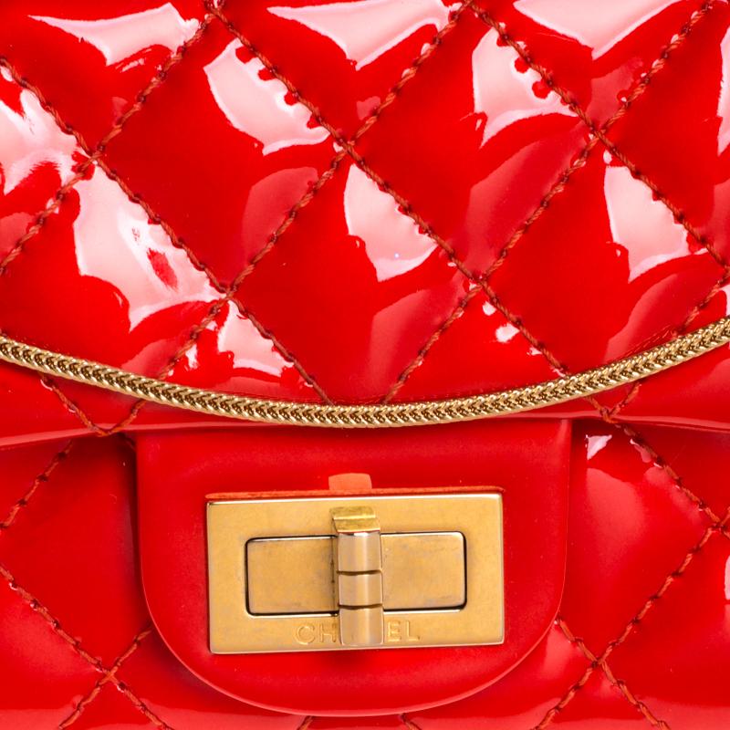 Chanel Red 2.55 Reissue Quilted Patent Leather East/West Clutch Bag 7