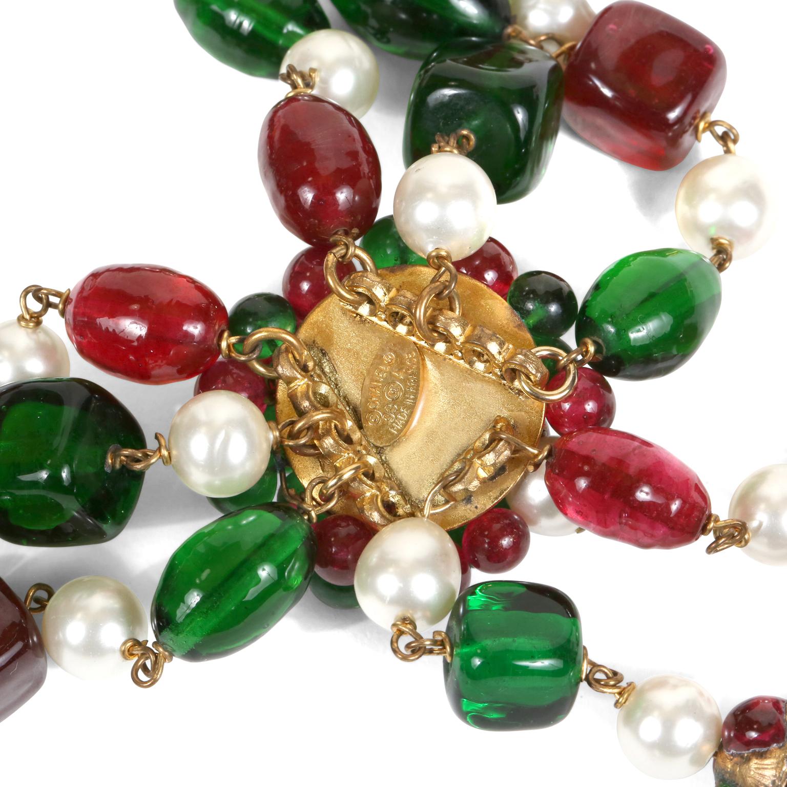 Chanel Red and Green Gripoix Triple Strand Necklace In Excellent Condition In Palm Beach, FL