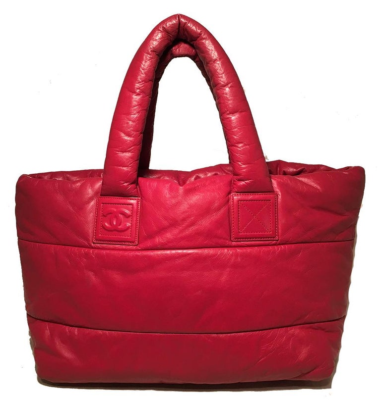 Chanel Red and Navy Puffy Leather Cocoon Tote Bag For Sale at 1stDibs