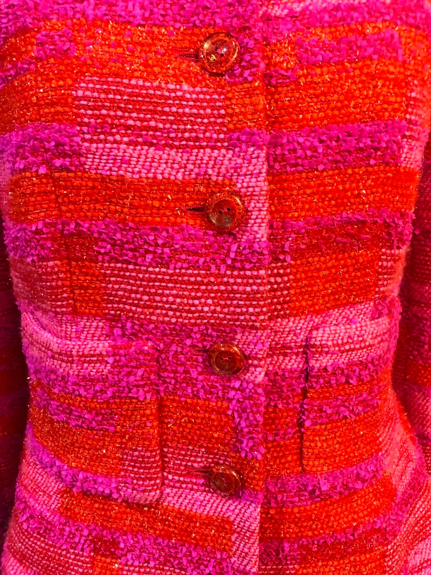 Chanel Red and Pink Colour Blocking Tweed Jacket In Excellent Condition For Sale In Sheung Wan, HK